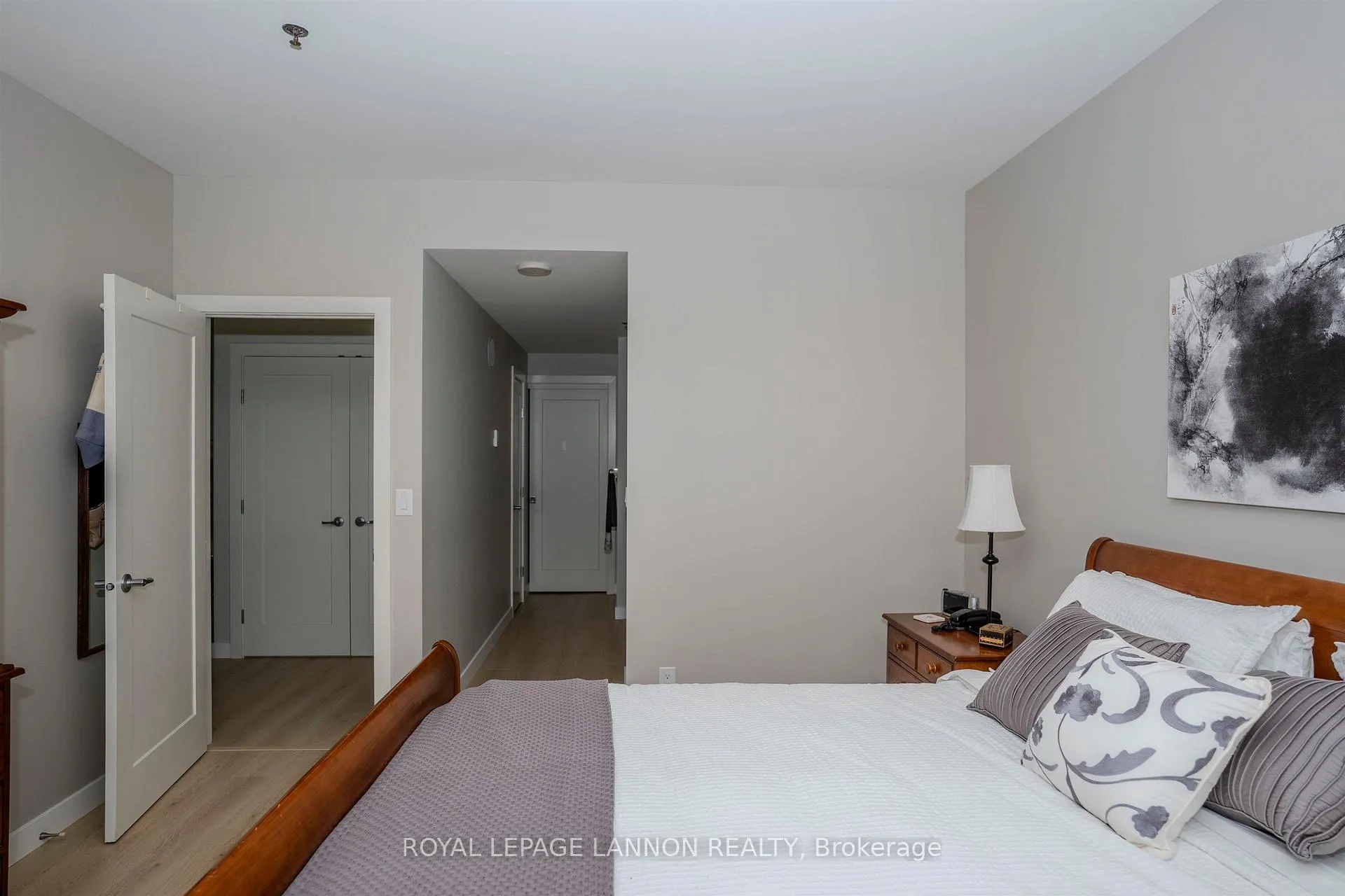 Photo 10 of Unit 2104, 2260 Sleeping Giant Parkway, Thunder Bay, Lakefront — HOMEH