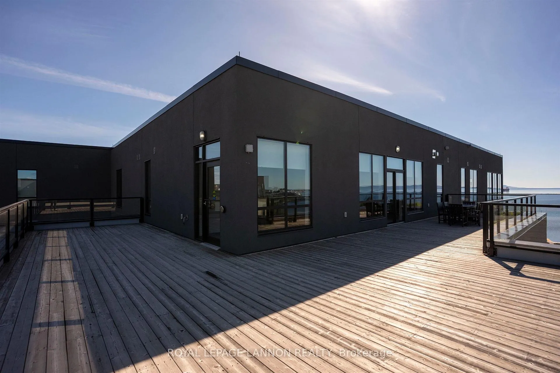 Photo 17 of Unit 2104, 2260 Sleeping Giant Parkway, Thunder Bay, Lakefront — HOMEH