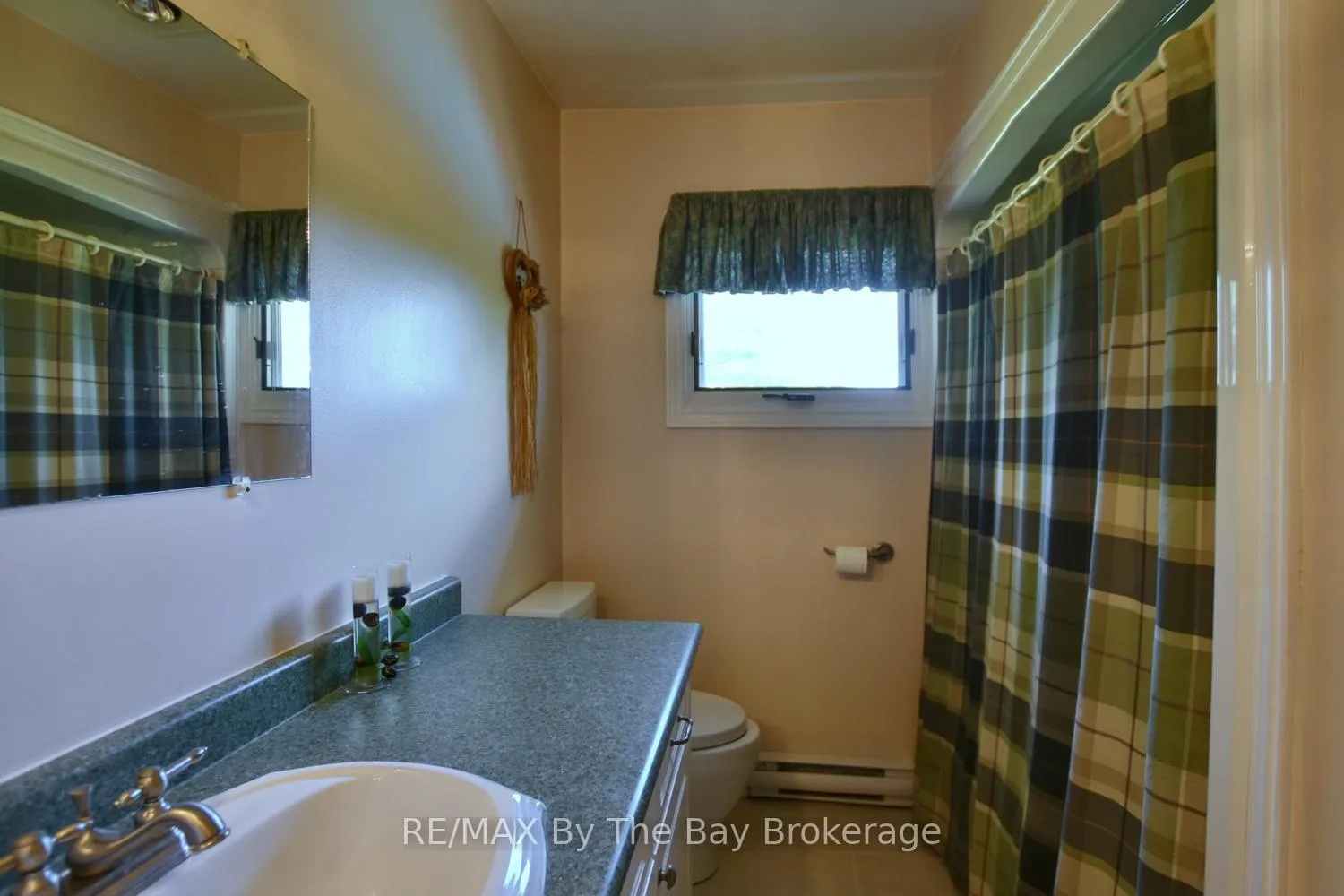 Photo 37 of 69 Frederick Drive, Wasaga Beach — HOMEH