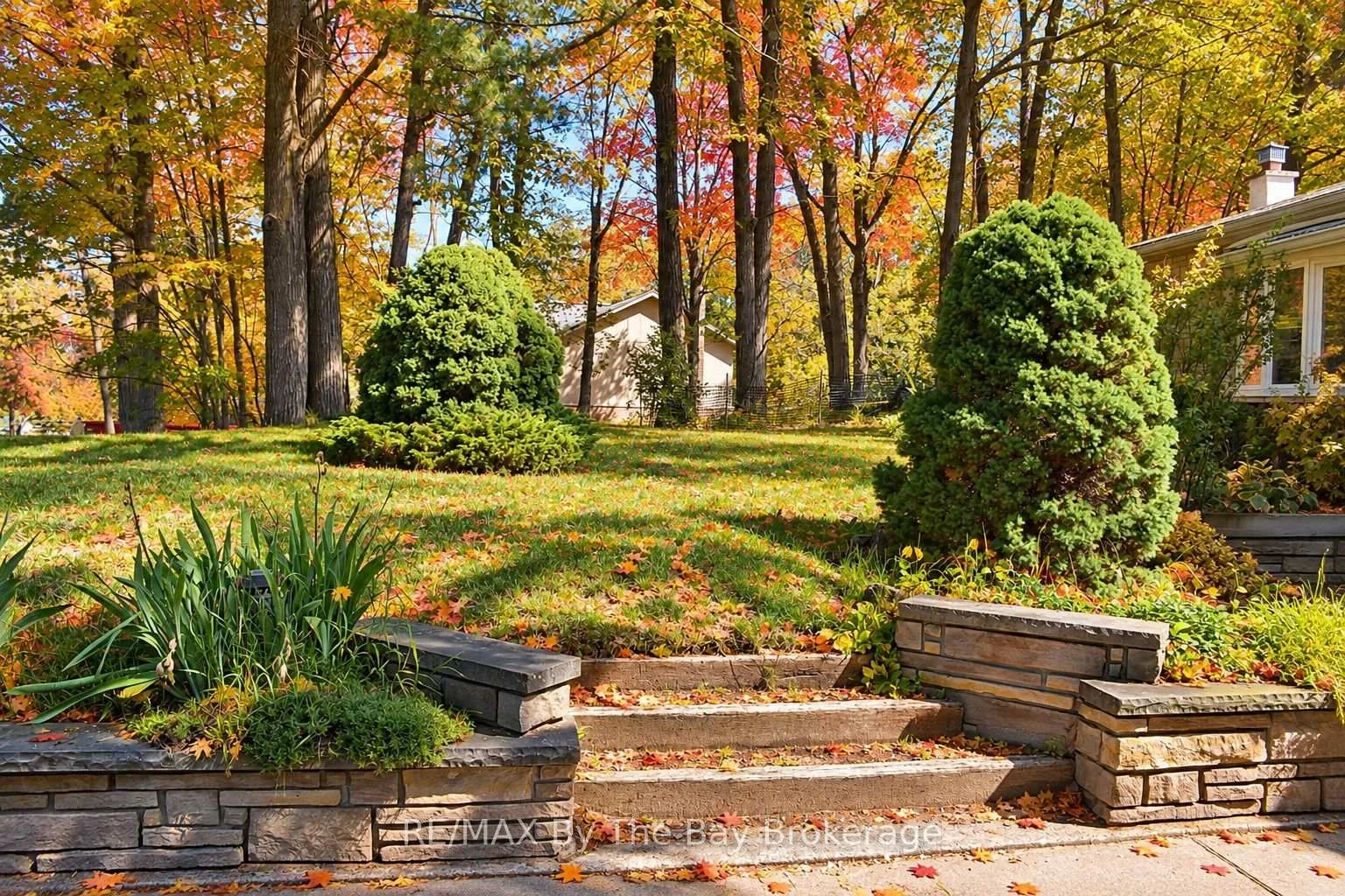 Photo 4 of 69 Frederick Drive, Wasaga Beach — HOMEH