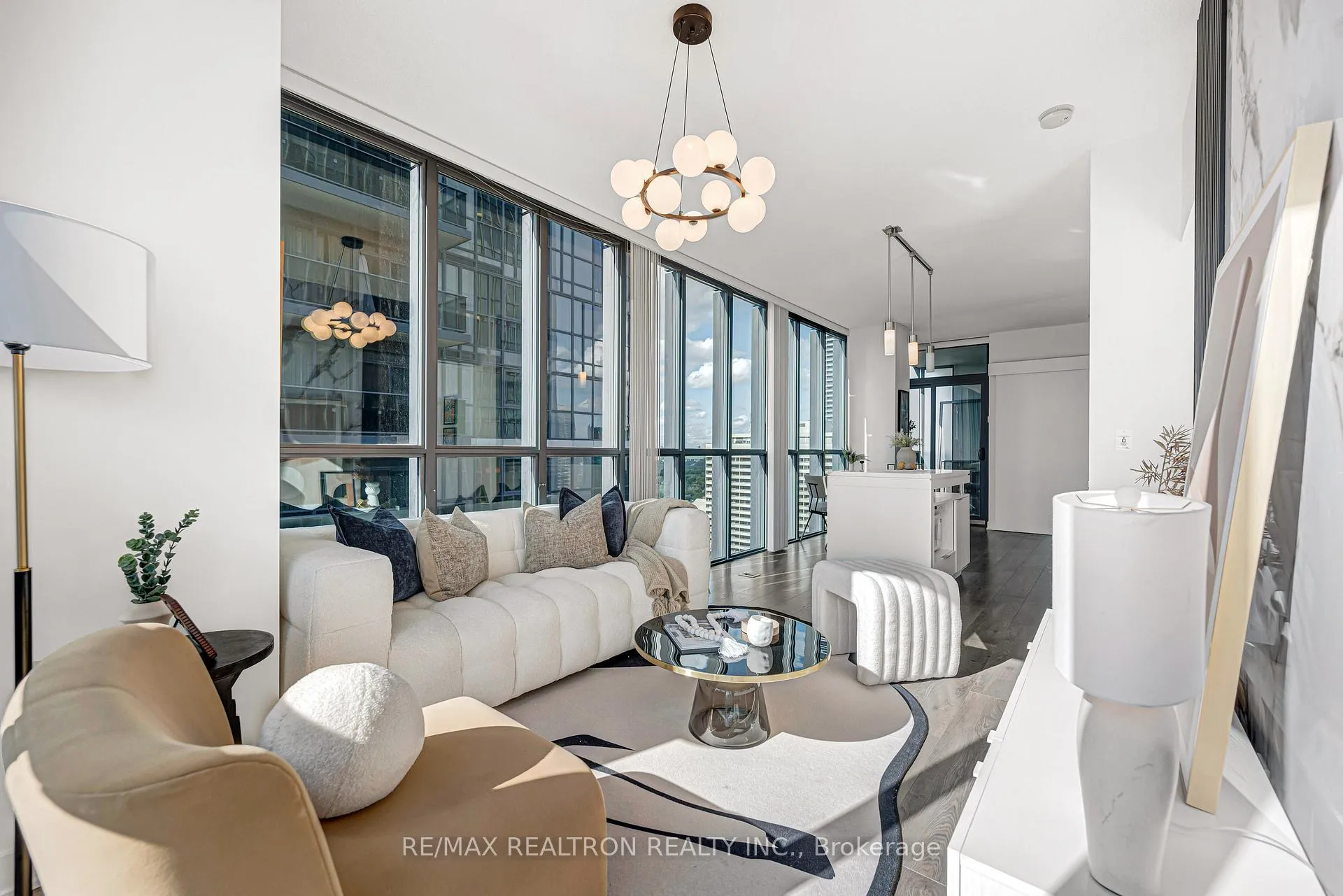 Photo 3 of Unit 2607, 110 Charles Street E, Toronto, Church-Yonge Corridor — HOMEH