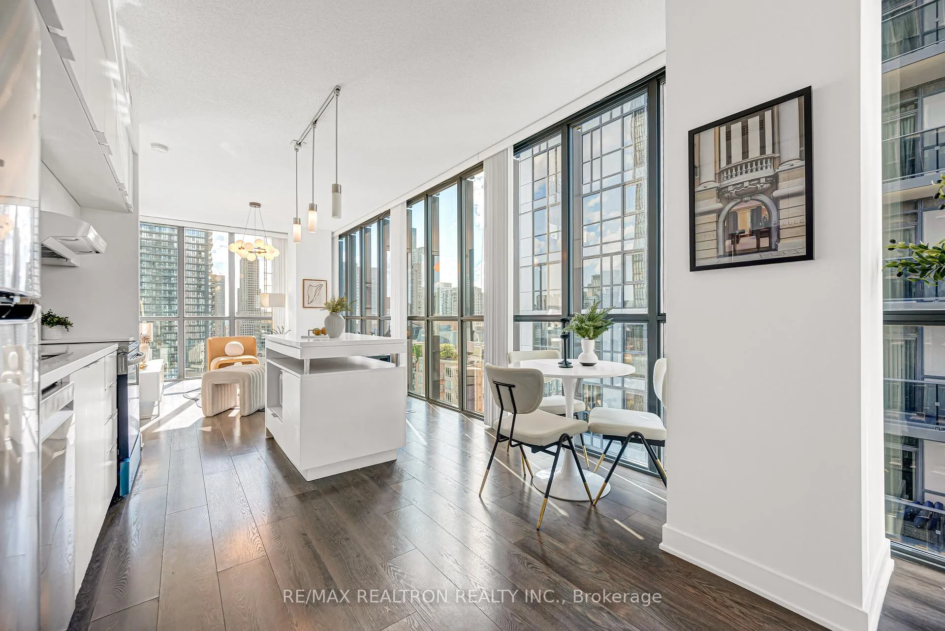 Photo 6 of Unit 2607, 110 Charles Street E, Toronto, Church-Yonge Corridor — HOMEH