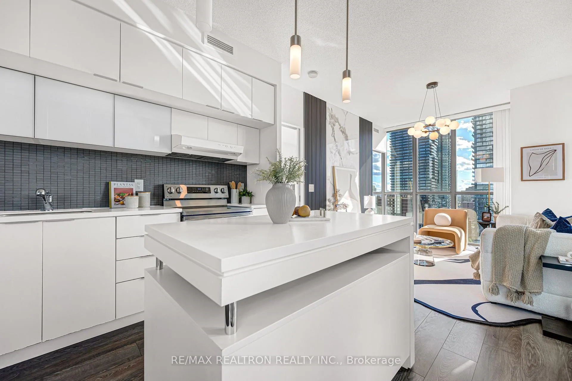Photo 10 of Unit 2607, 110 Charles Street E, Toronto, Church-Yonge Corridor — HOMEH