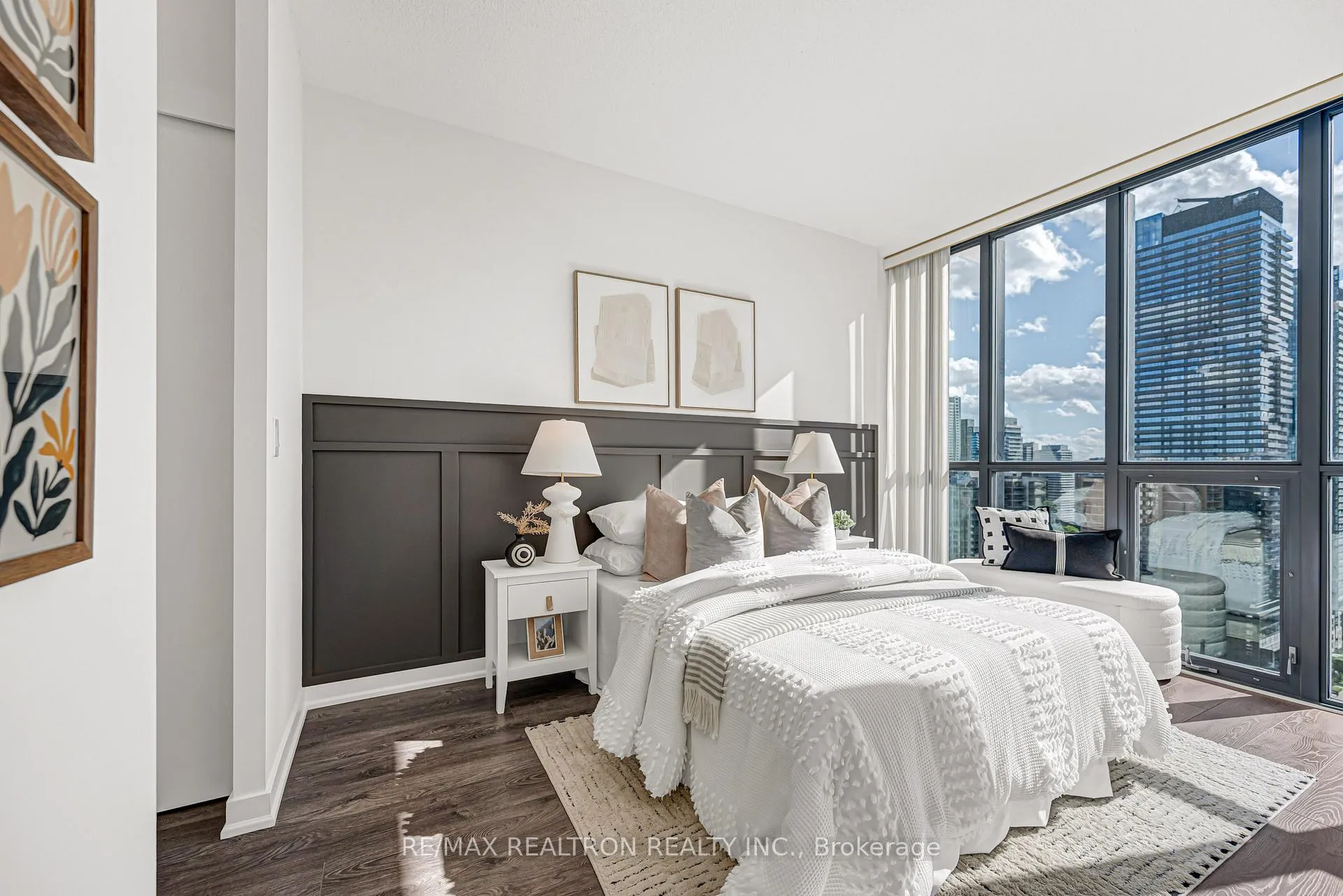 Photo 19 of Unit 2607, 110 Charles Street E, Toronto, Church-Yonge Corridor — HOMEH