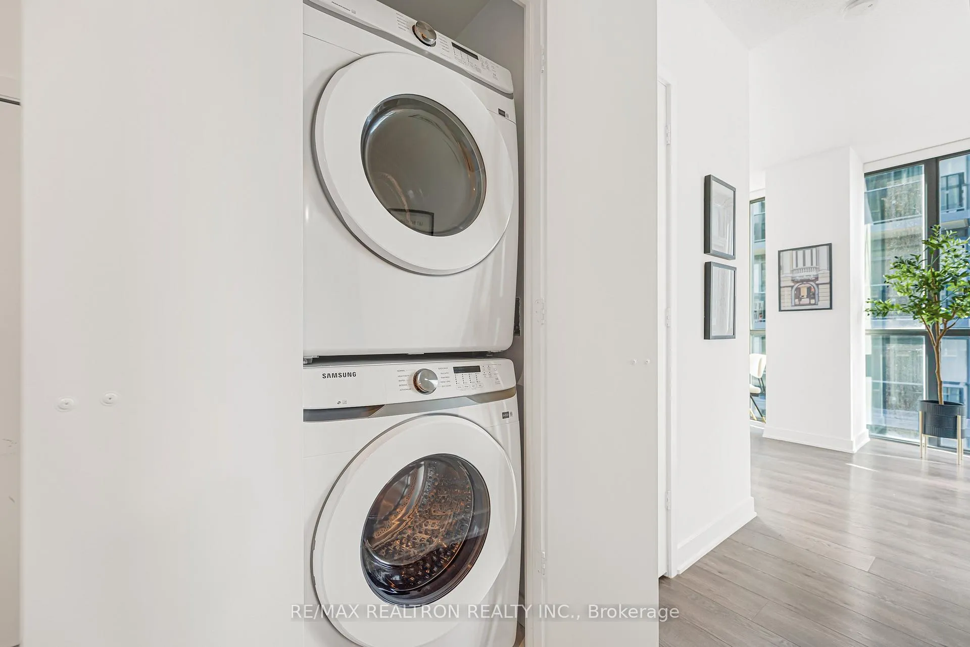 Photo 29 of Unit 2607, 110 Charles Street E, Toronto, Church-Yonge Corridor — HOMEH