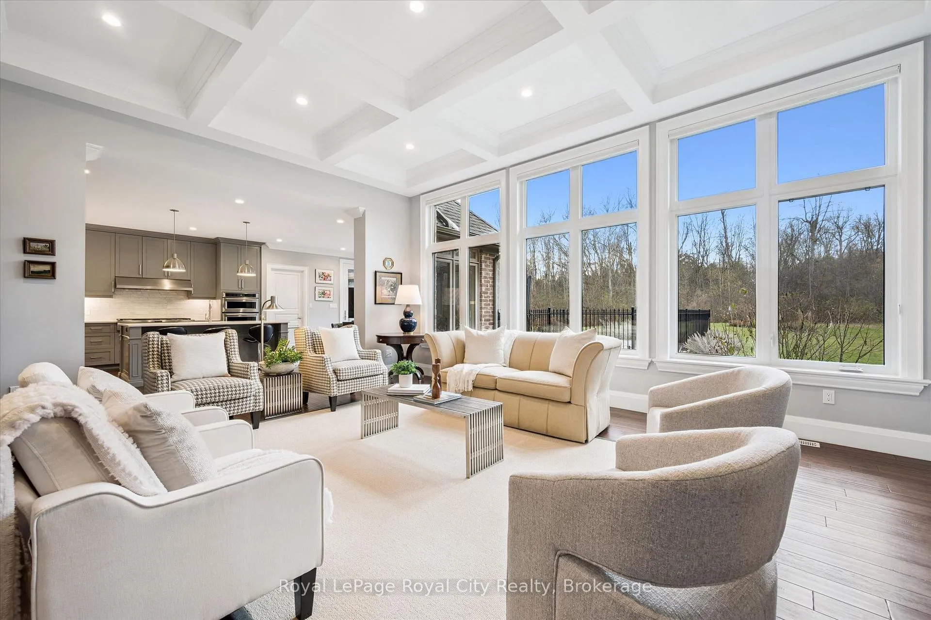Photo 10 of 28 Serena Lane, Guelph, Pineridge/Westminster Woods — HOMEH