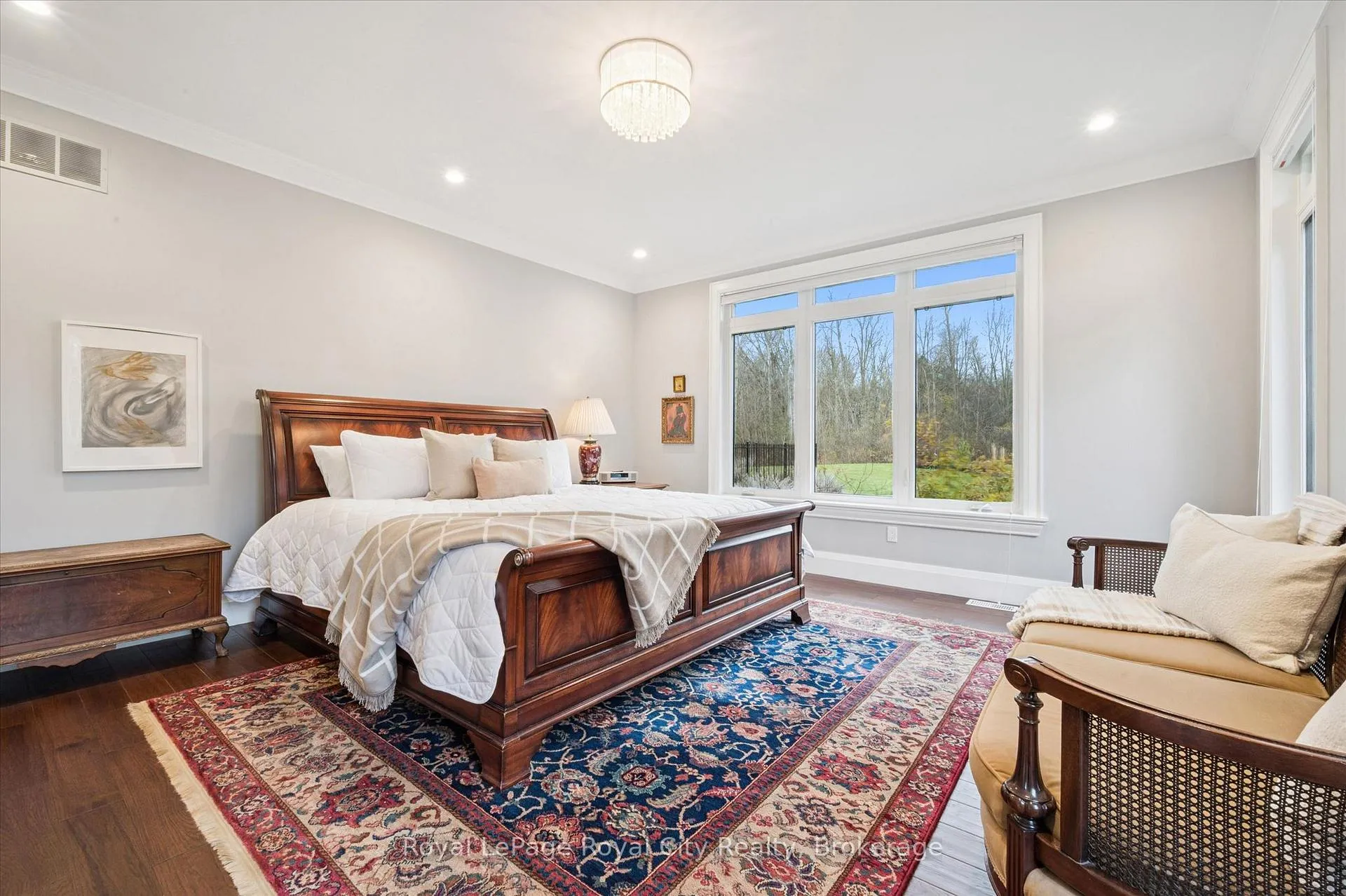 Photo 21 of 28 Serena Lane, Guelph, Pineridge/Westminster Woods — HOMEH