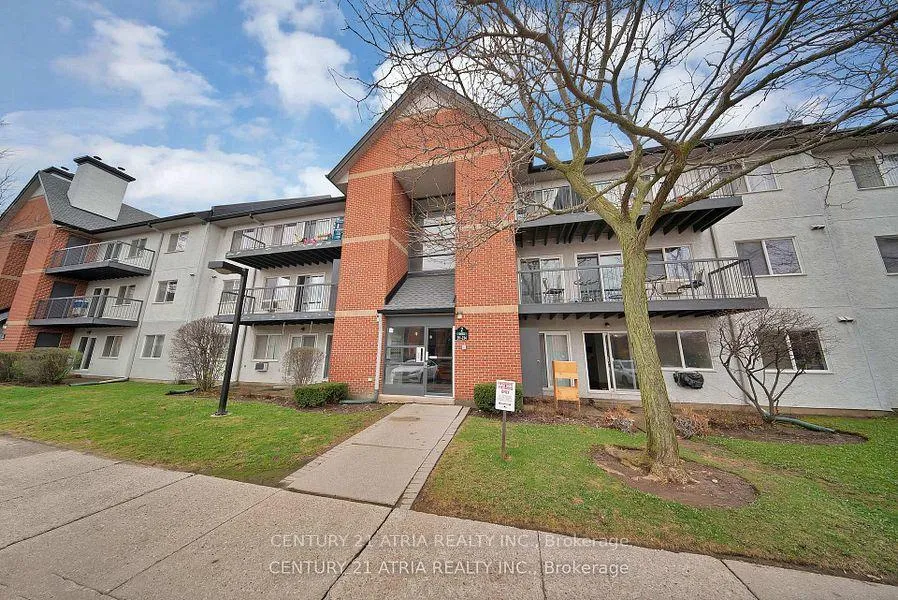 Photo 2 of Unit 212, 1450 Glen Abbey Gate, Oakville, Glen Abbey — HOMEH