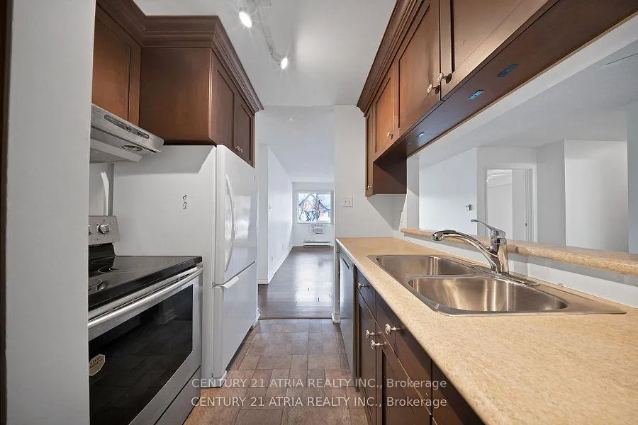 Photo 20 of Unit 212, 1450 Glen Abbey Gate, Oakville, Glen Abbey — HOMEH