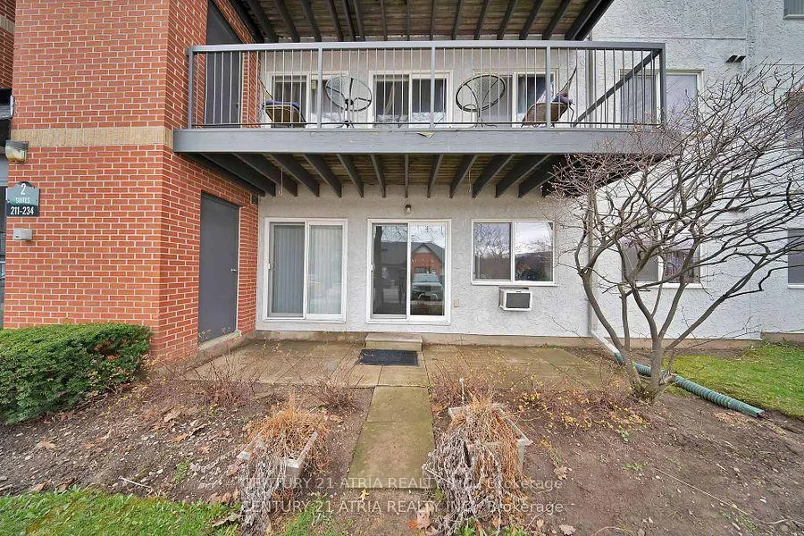 Photo 34 of Unit 212, 1450 Glen Abbey Gate, Oakville, Glen Abbey — HOMEH