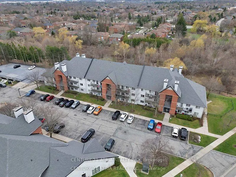 Photo 38 of Unit 212, 1450 Glen Abbey Gate, Oakville, Glen Abbey — HOMEH