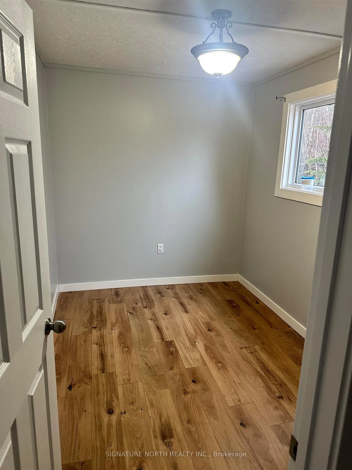 Photo 6 of 70 Maple Crescent, Atikokan — HOMEH