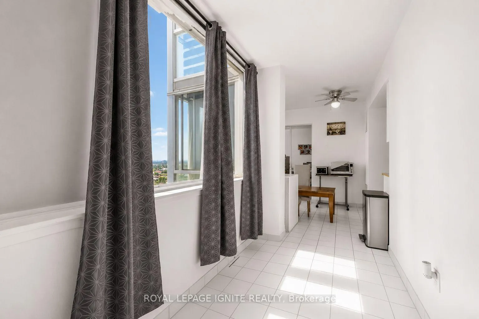 Photo 16 of Unit 1708, 350 Webb Drive, Mississauga, City Centre — HOMEH