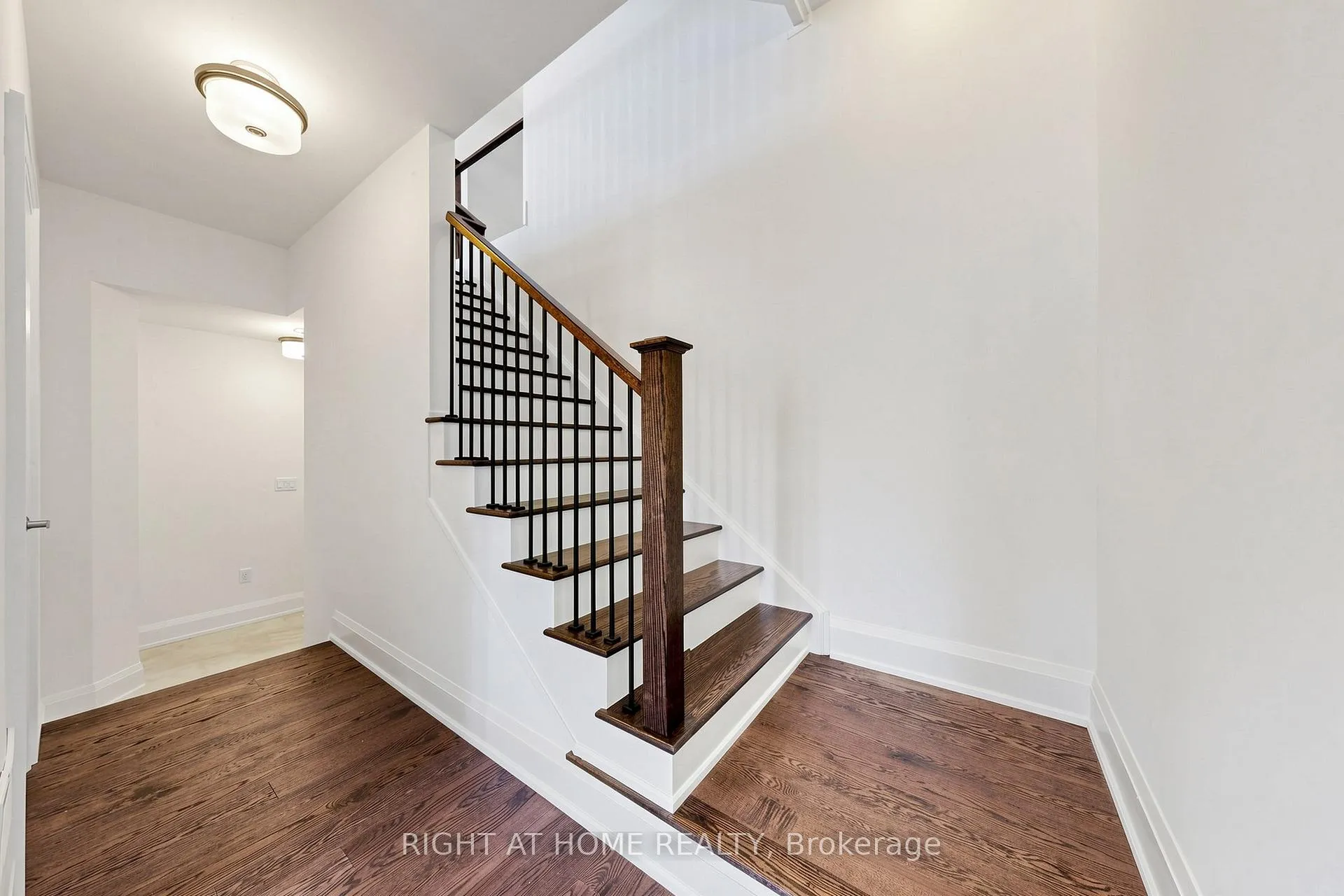 Photo 6 of 3417 Preserve Drive, Oakville, Glenorchy — HOMEH