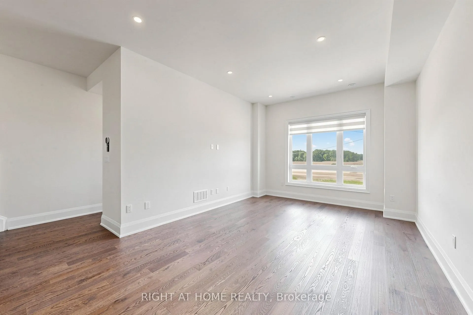 Photo 16 of 3417 Preserve Drive, Oakville, Glenorchy — HOMEH