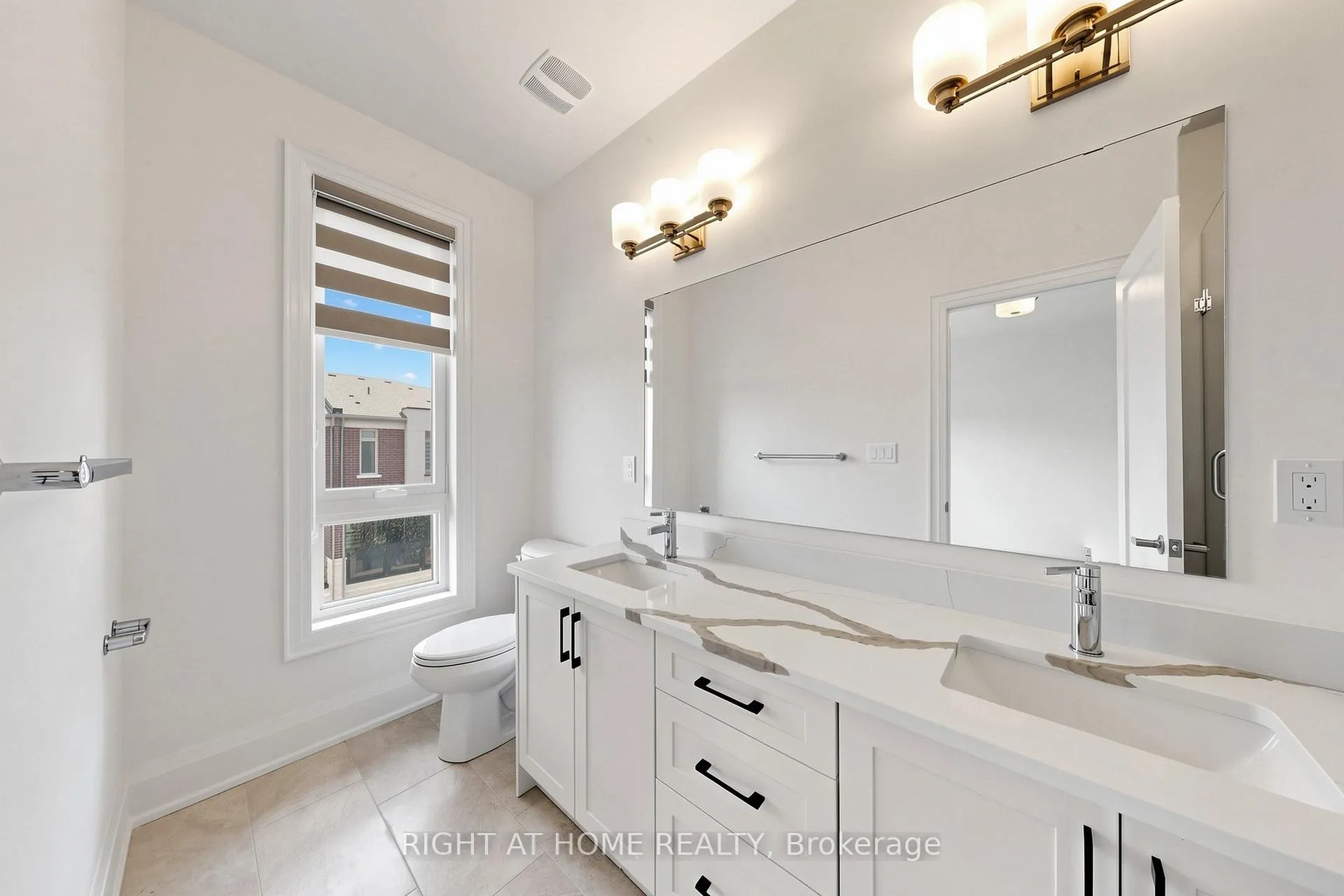 Photo 27 of 3417 Preserve Drive, Oakville, Glenorchy — HOMEH