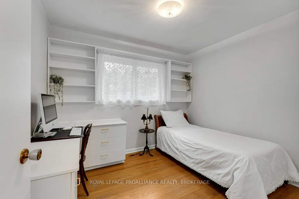 Photo 24 of 148 Campbell Crescent, Kingston, Central City West — HOMEH
