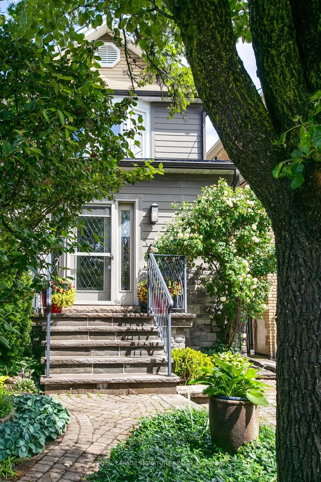 Photo 2 of 146 Gloucester Grove, Toronto, Oakwood Village — HOMEH