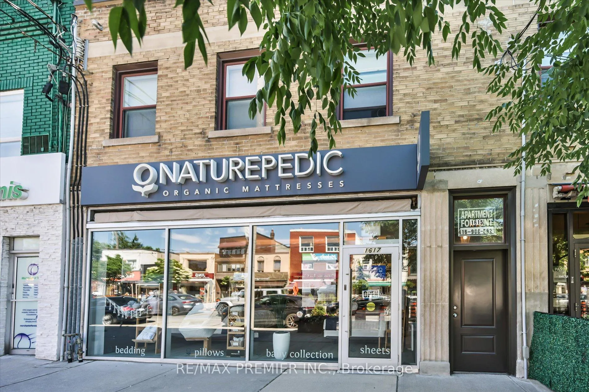 Photo 3 of Unit 2, 1615 Bayview Avenue, Toronto, Leaside — HOMEH