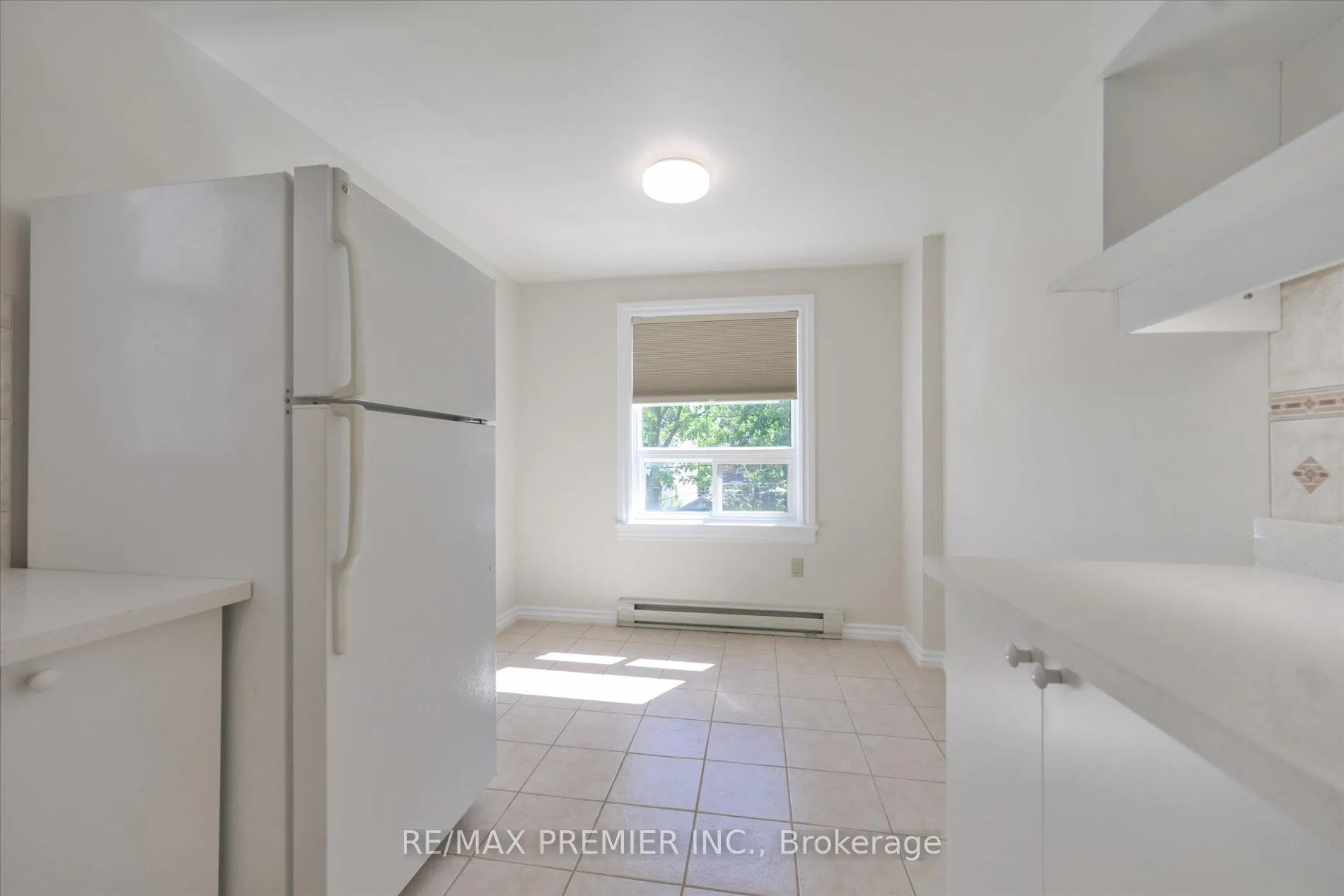 Photo 13 of Unit 2, 1615 Bayview Avenue, Toronto, Leaside — HOMEH