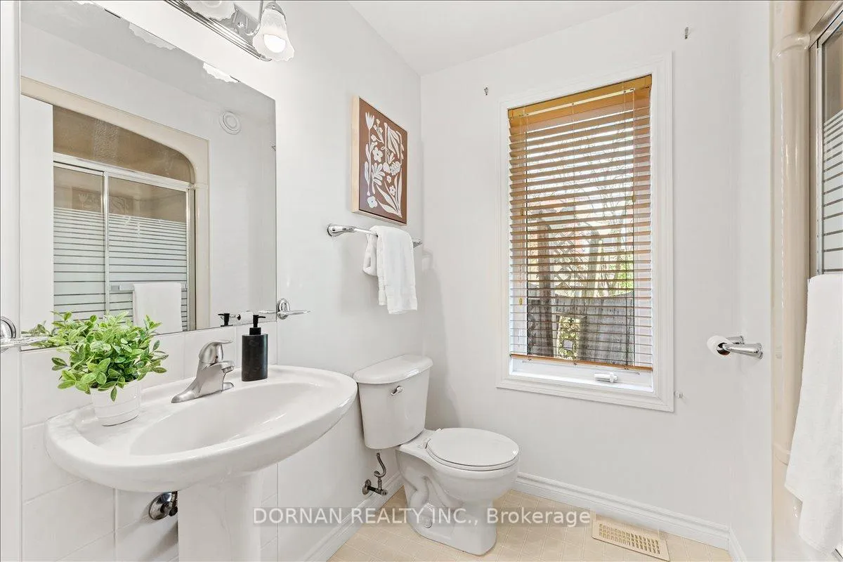 Photo 27 of 7 David Crescent, Brock, Cannington — HOMEH