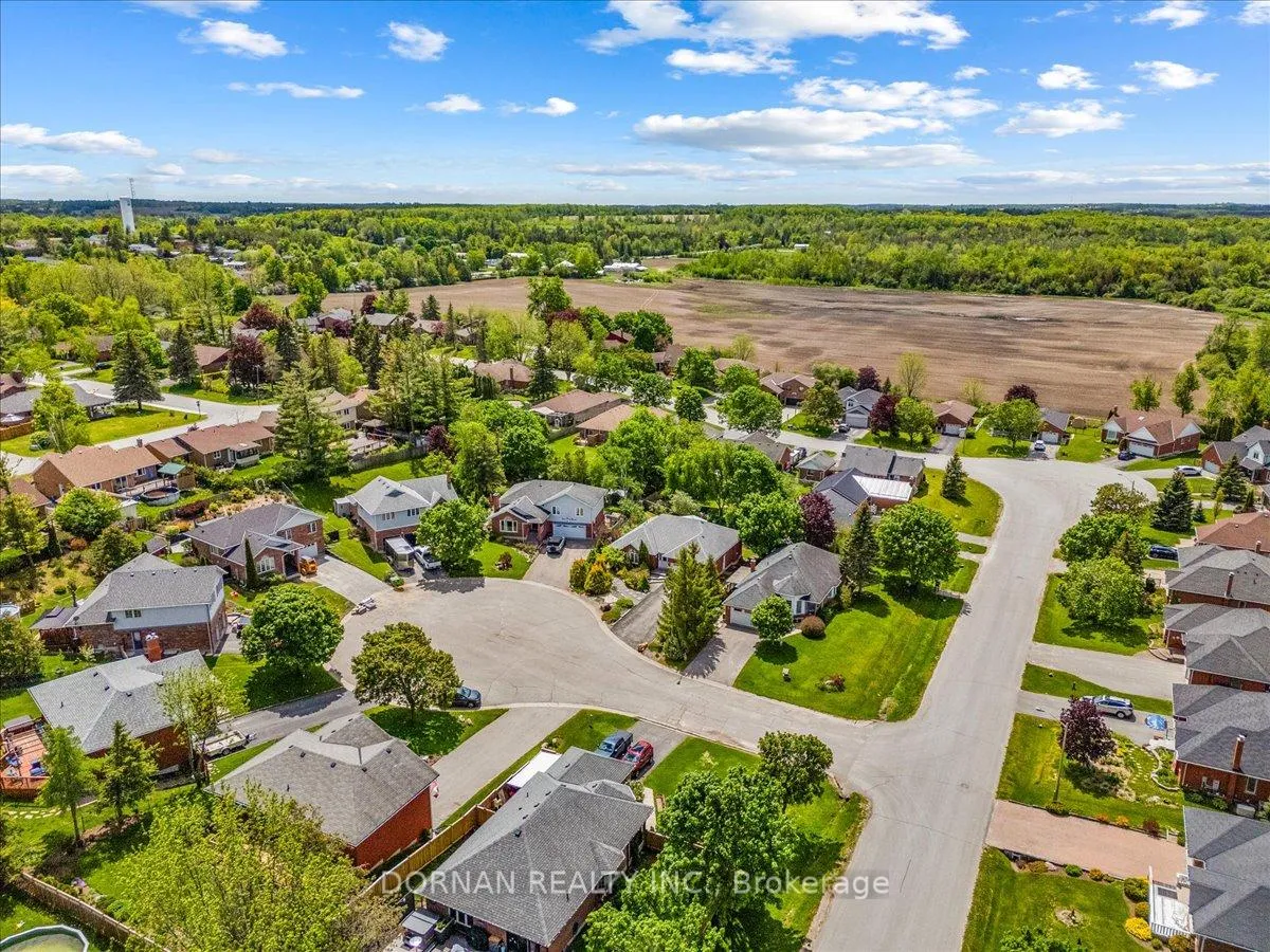 Photo 44 of 7 David Crescent, Brock, Cannington — HOMEH