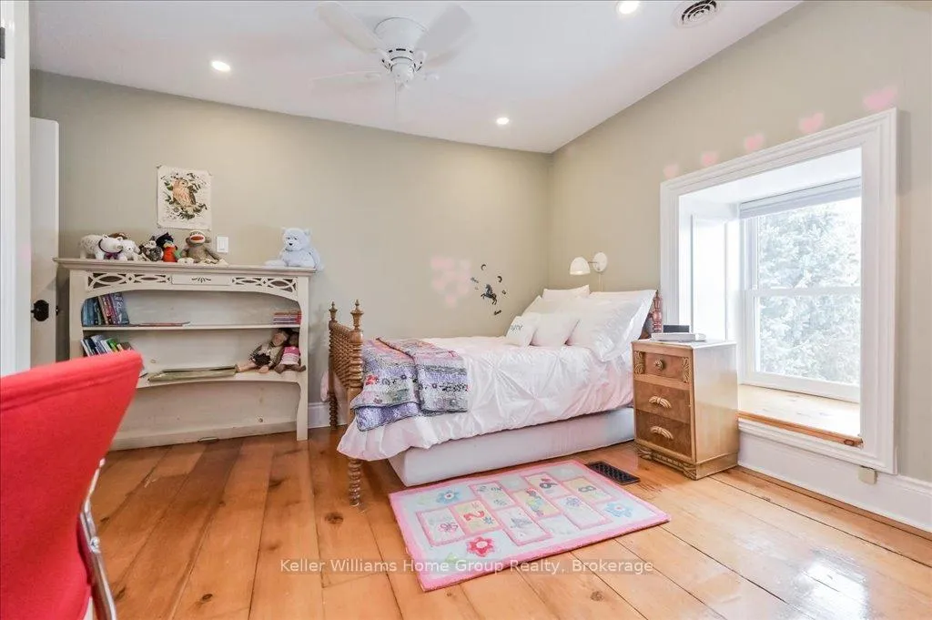 Photo 24 of 84 East Mill Street, Centre Wellington, Elora/Salem — HOMEH