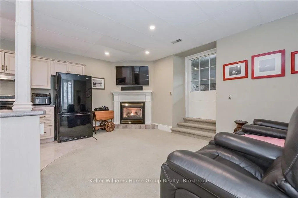 Photo 35 of 84 East Mill Street, Centre Wellington, Elora/Salem — HOMEH