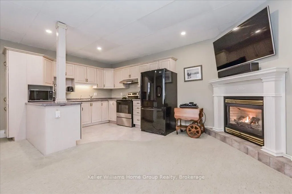 Photo 36 of 84 East Mill Street, Centre Wellington, Elora/Salem — HOMEH
