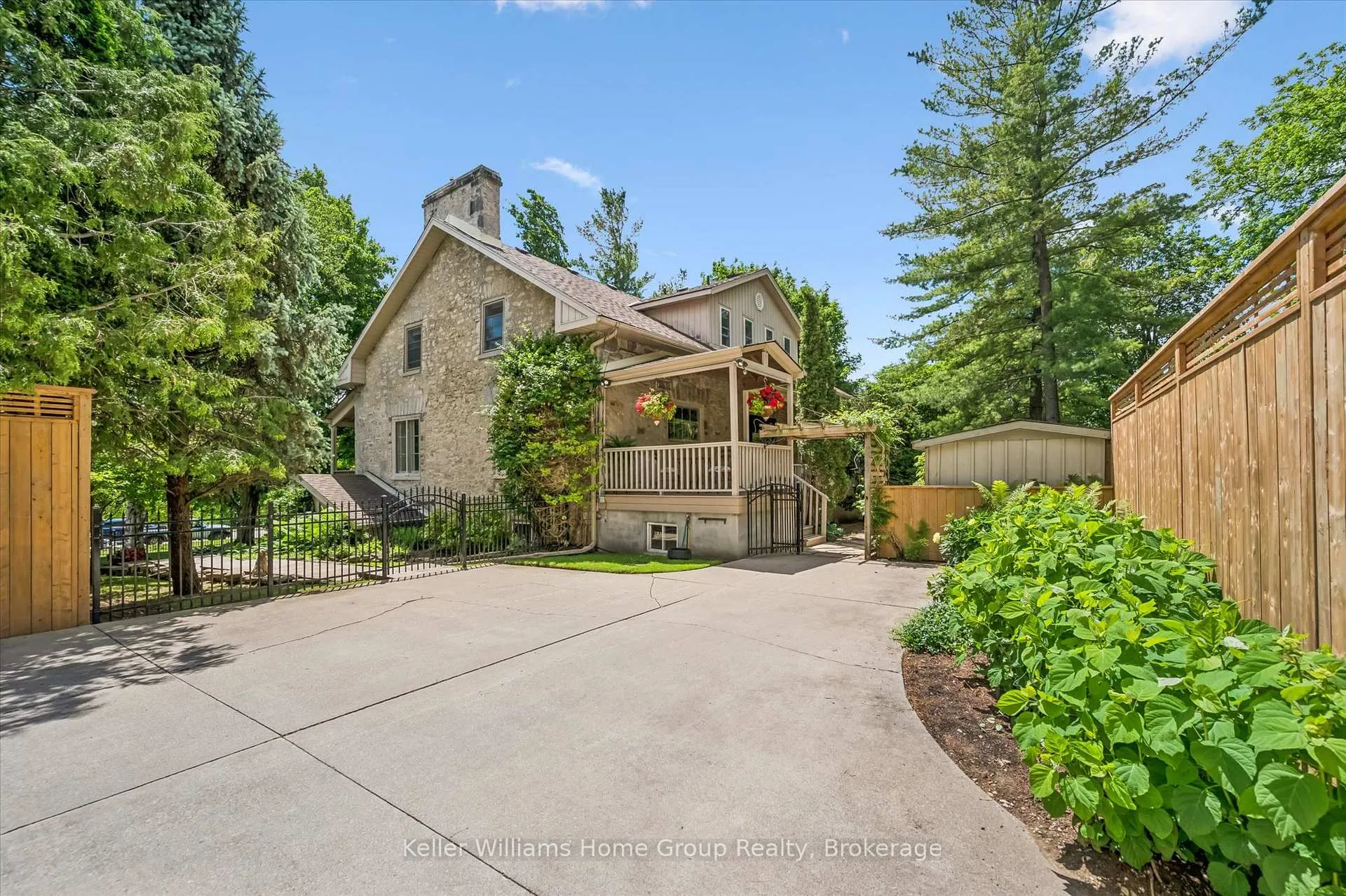 Photo 45 of 84 East Mill Street, Centre Wellington, Elora/Salem — HOMEH