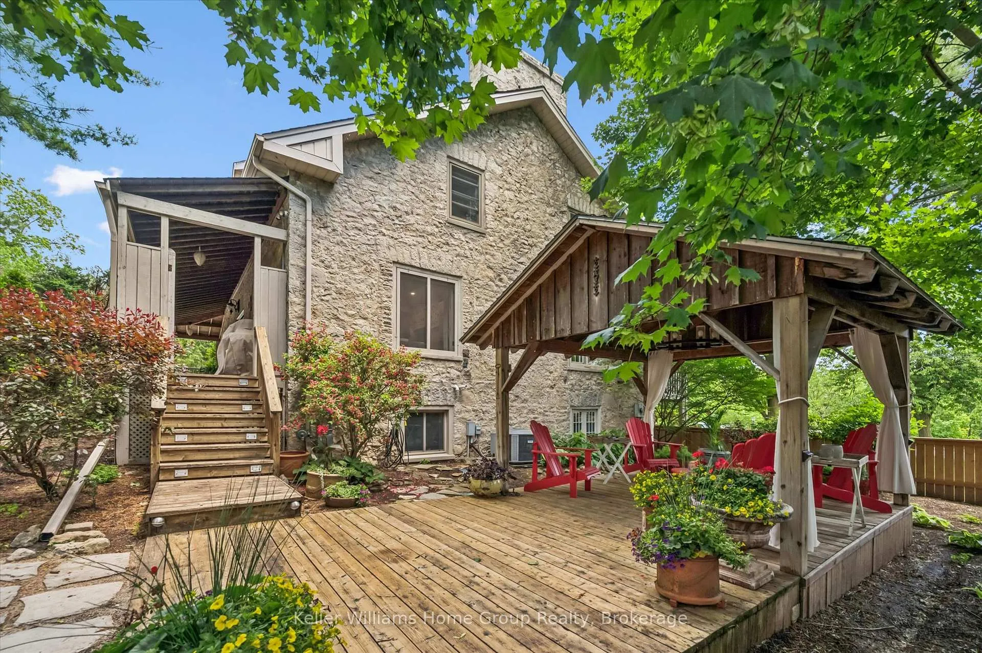 Photo 47 of 84 East Mill Street, Centre Wellington, Elora/Salem — HOMEH