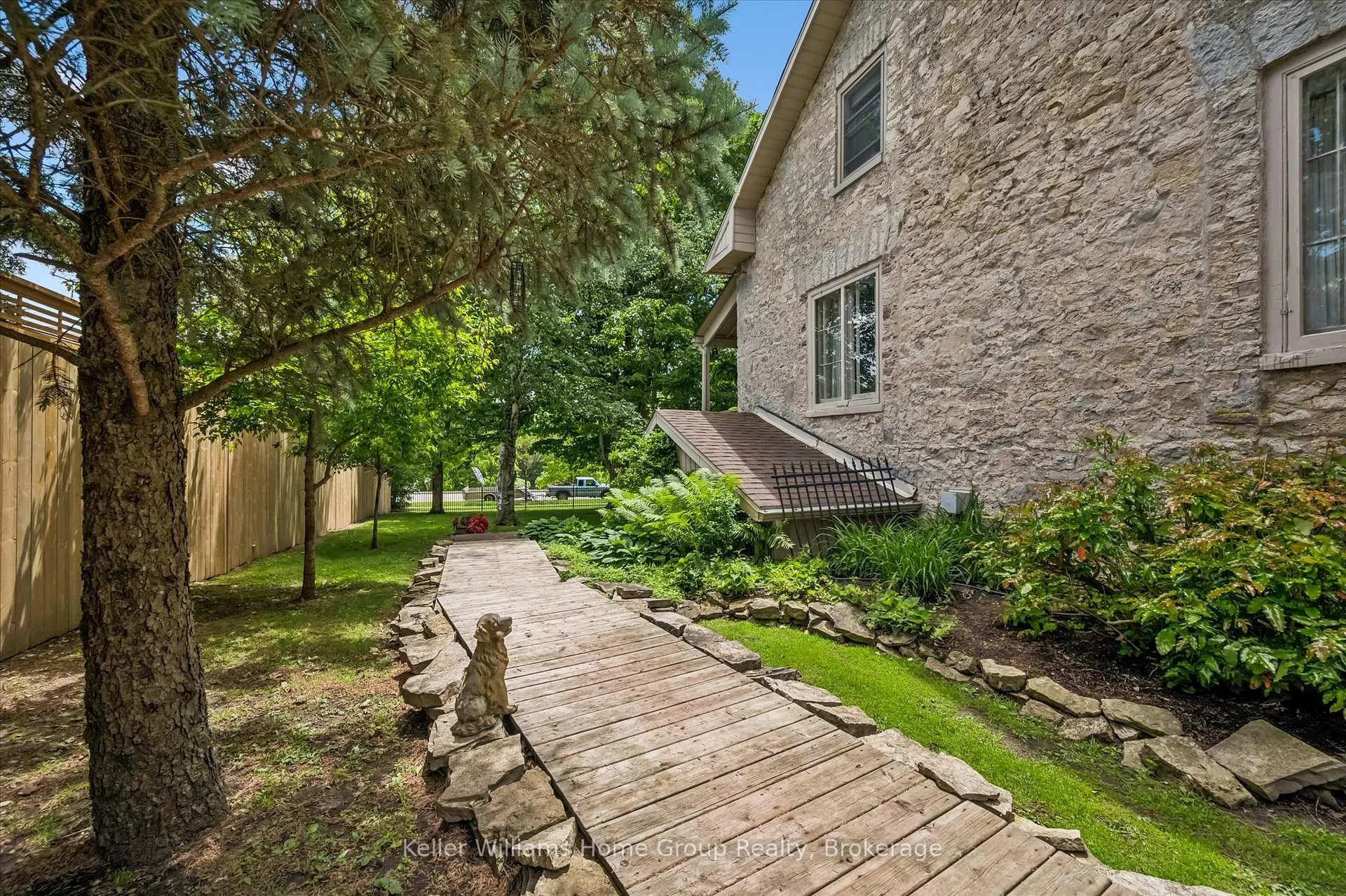 Photo 48 of 84 East Mill Street, Centre Wellington, Elora/Salem — HOMEH
