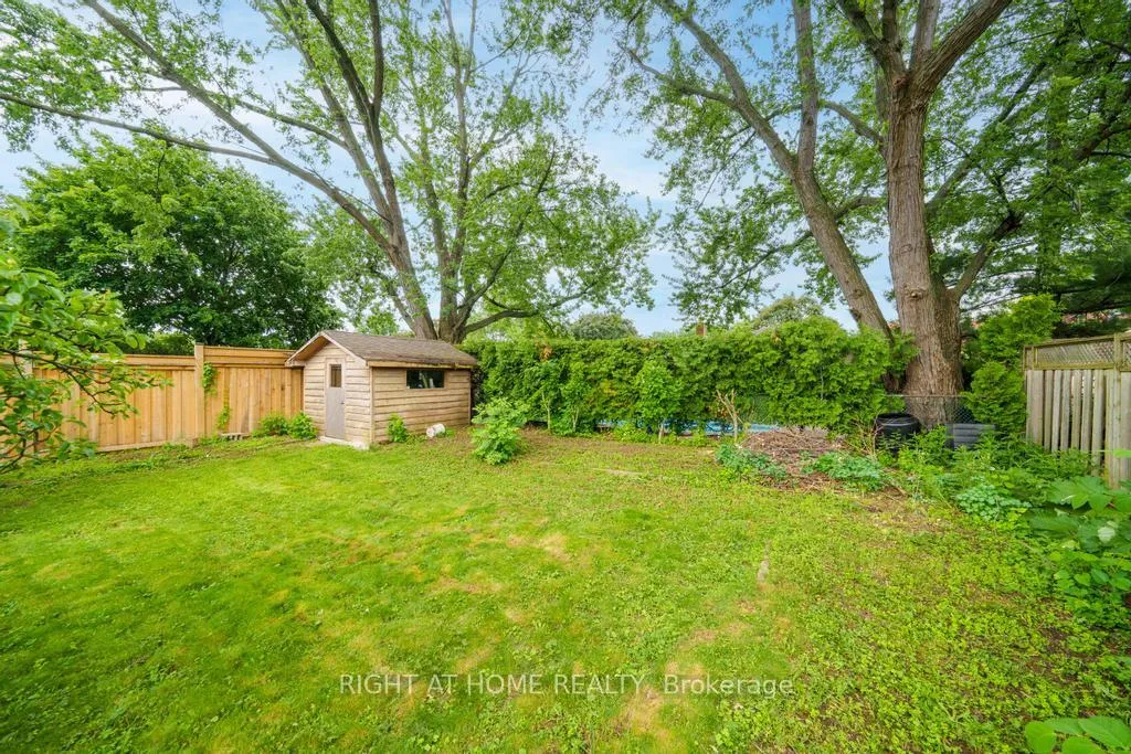 Photo 41 of 662 Montego Crescent, Burlington, Roseland — HOMEH