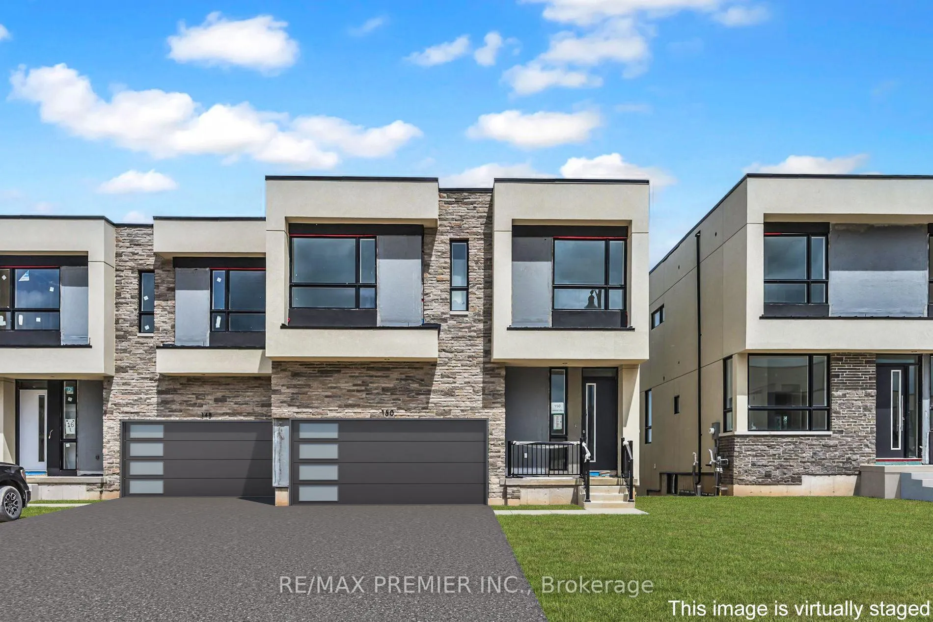 Photo 1 of 150 Yvonne Crescent, Blue Mountains — HOMEH