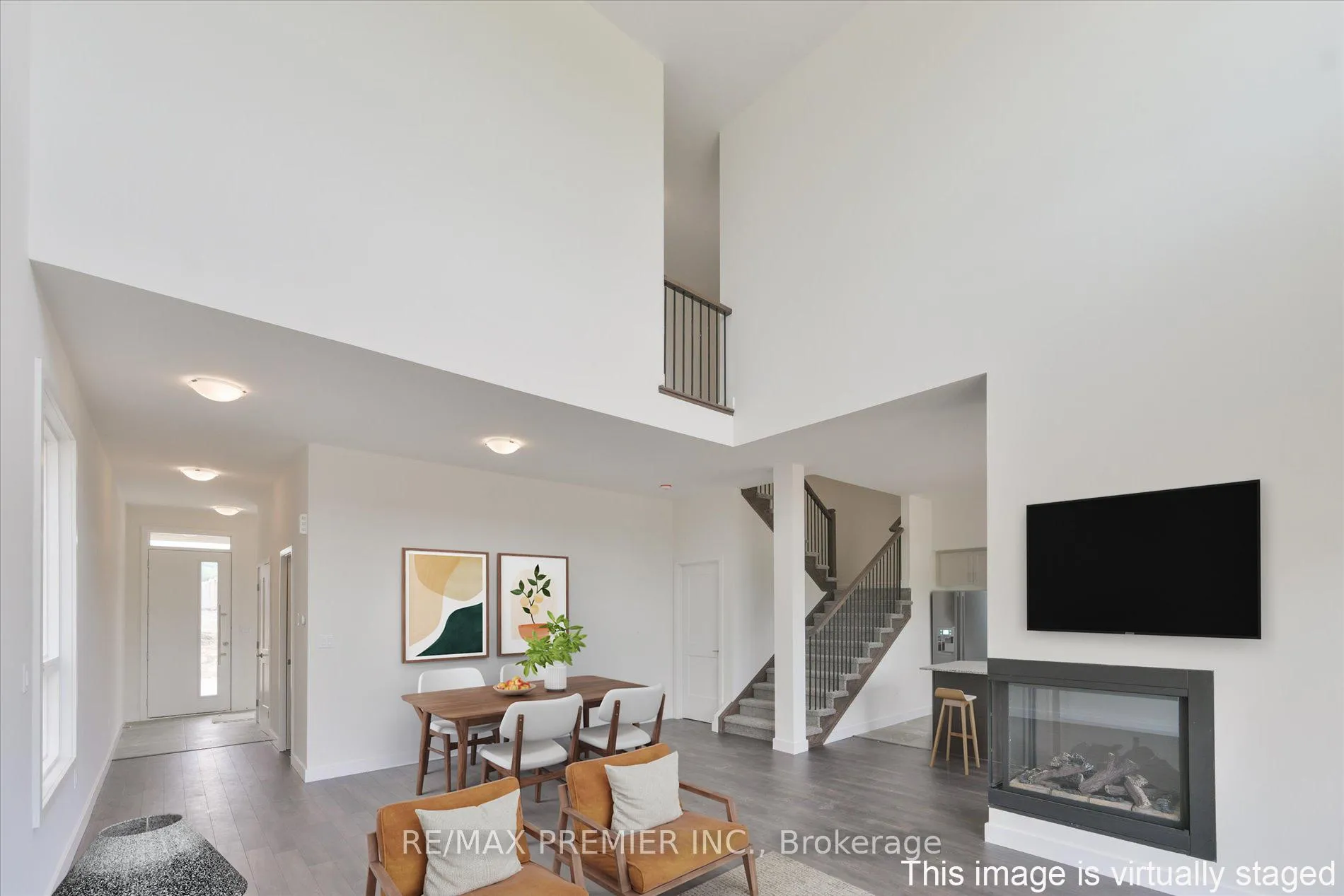 Photo 2 of 150 Yvonne Crescent, Blue Mountains — HOMEH