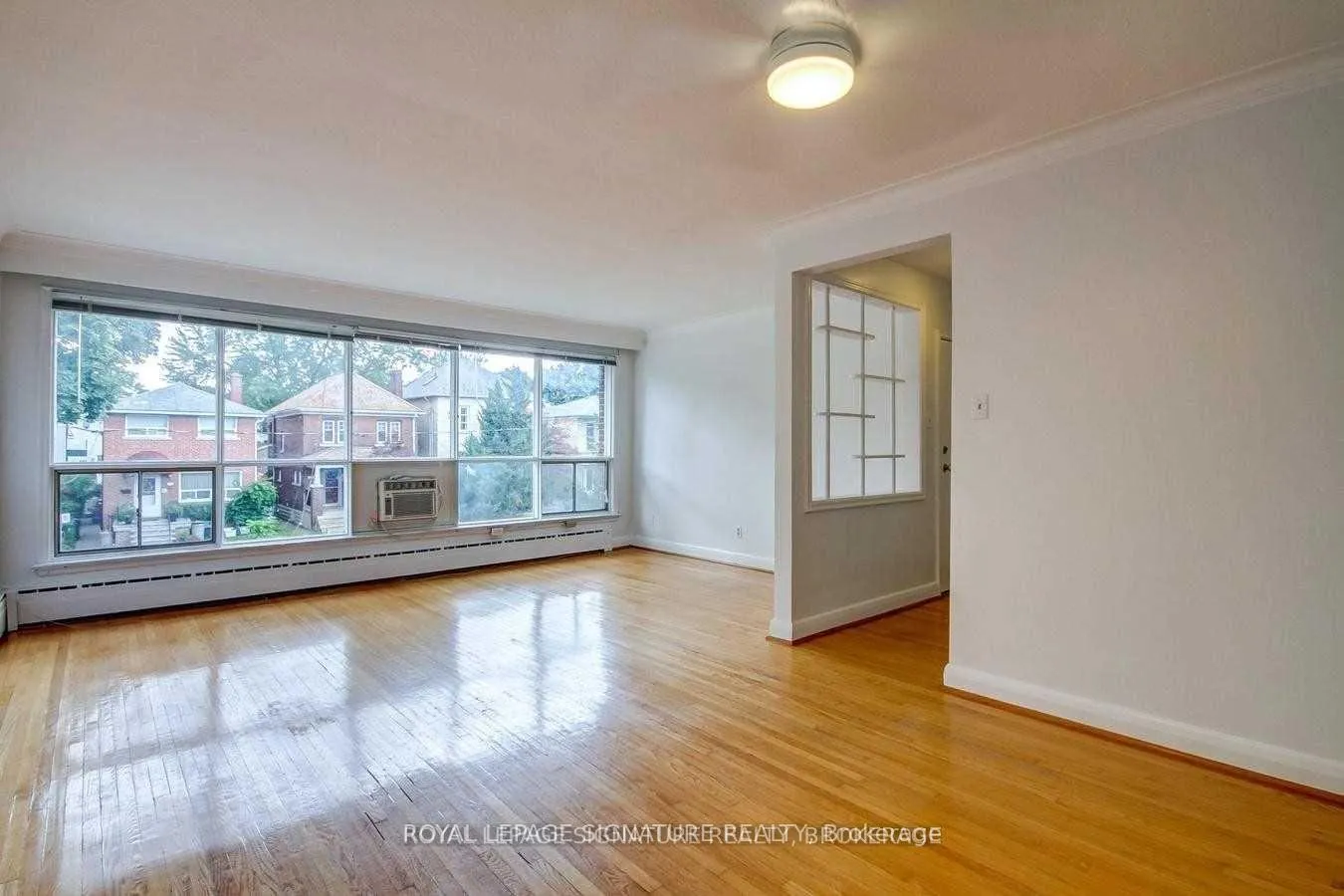 Photo 10 of 138 Woburn Avenue, Toronto, Bedford Park-Nortown — HOMEH