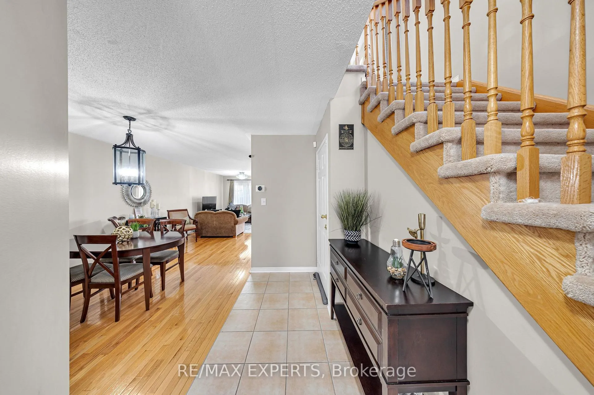 Photo 5 of 5231 Tresca Trail, Mississauga, Churchill Meadows — HOMEH