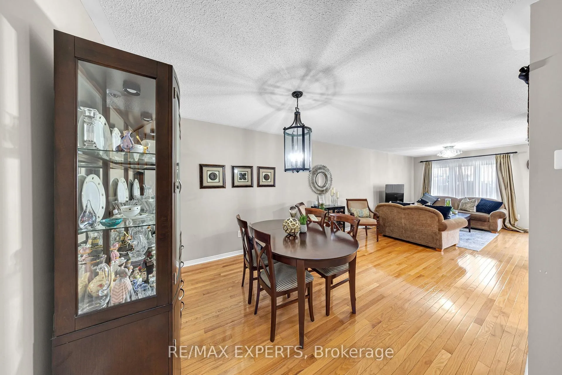 Photo 6 of 5231 Tresca Trail, Mississauga, Churchill Meadows — HOMEH