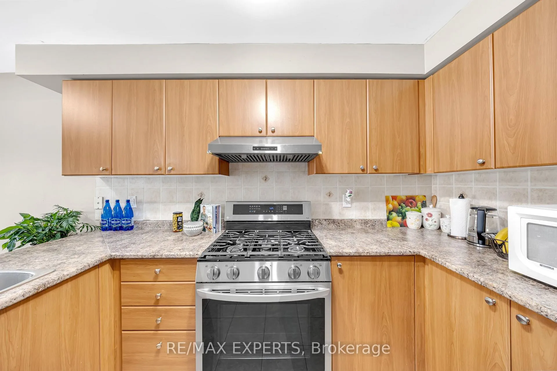 Photo 10 of 5231 Tresca Trail, Mississauga, Churchill Meadows — HOMEH