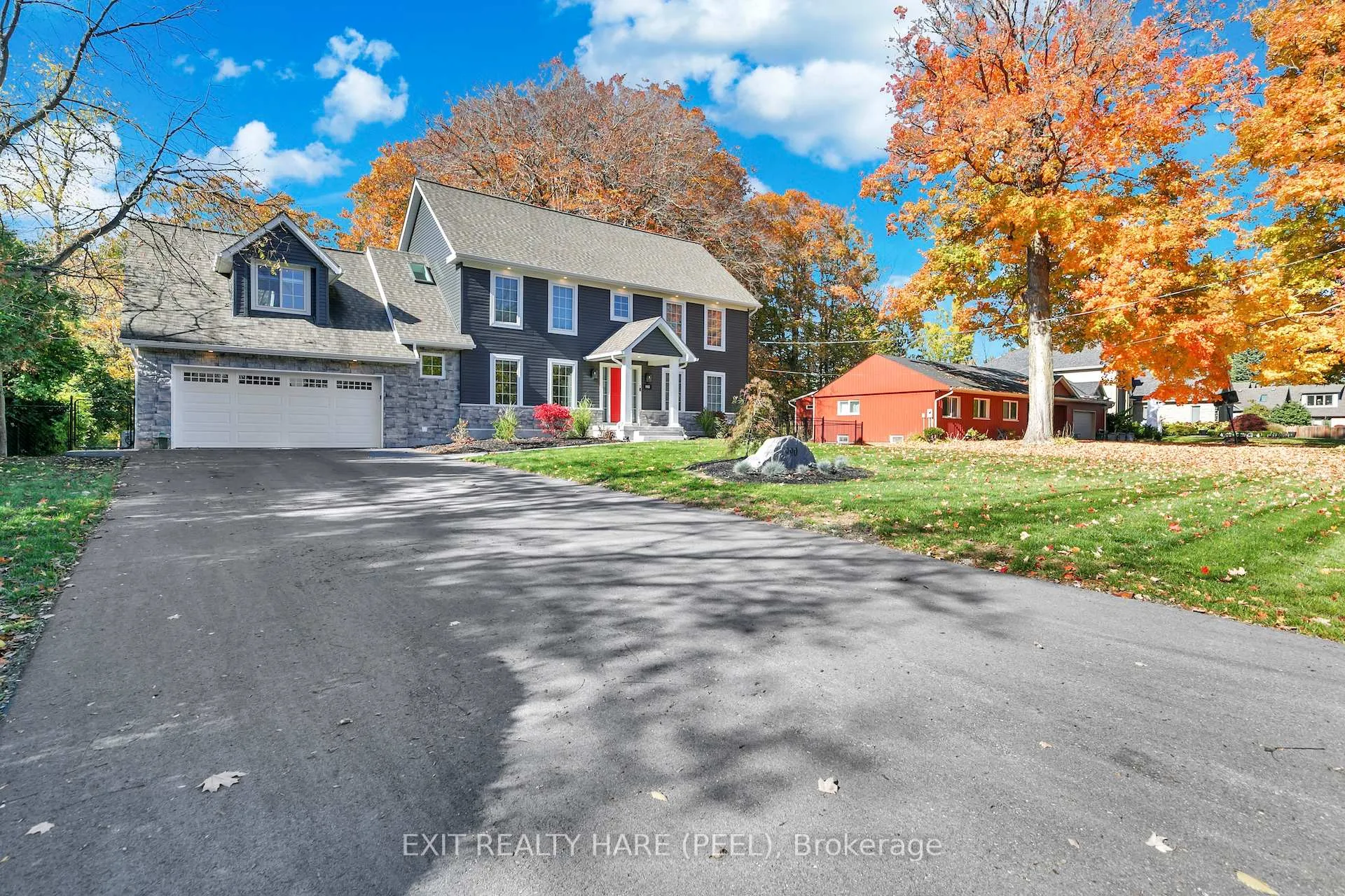 Photo 5 of 990 Haist Street, Pelham, Fonthill — HOMEH
