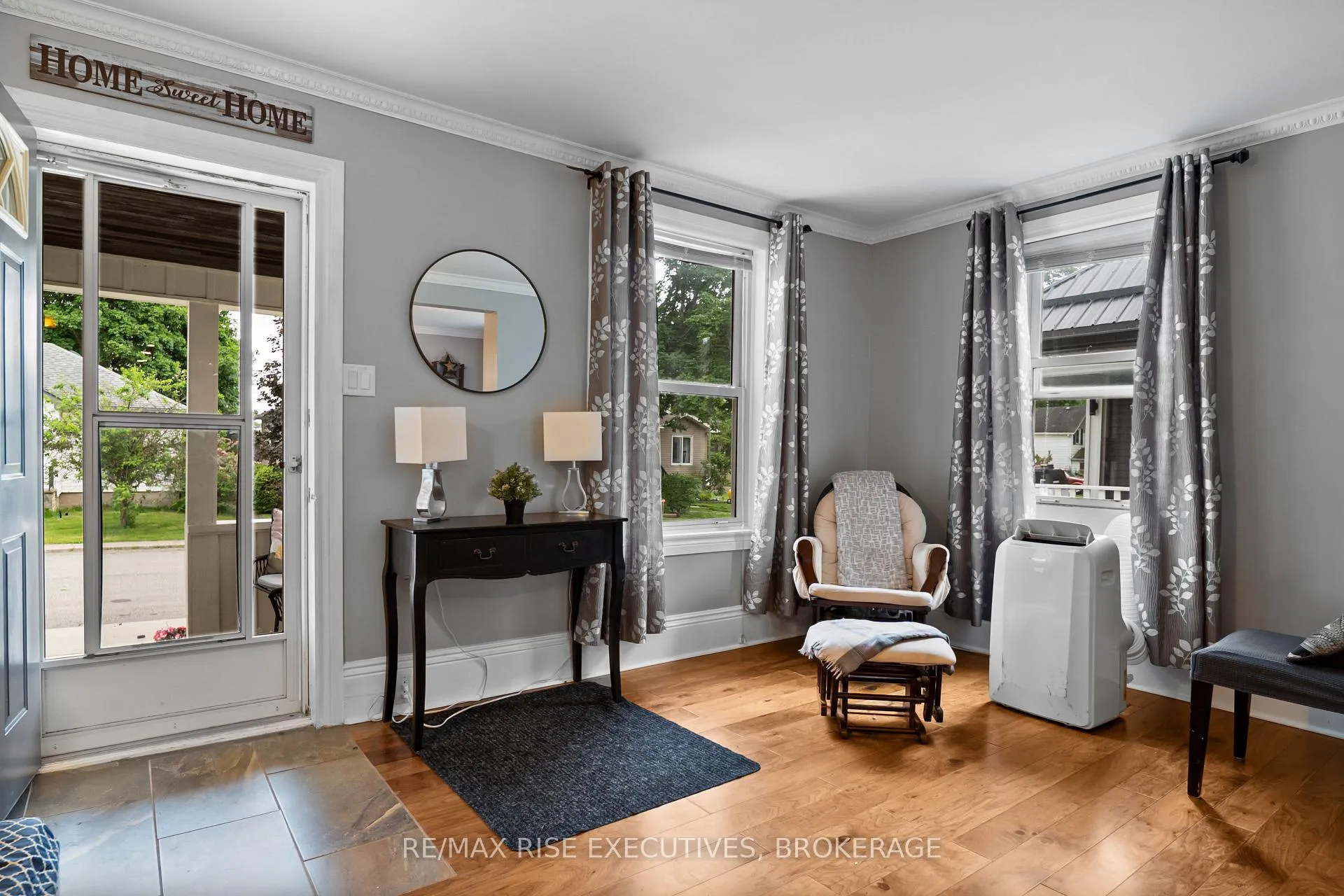 Photo 7 of 282 Sydenham Street, Gananoque, Gananoque — HOMEH