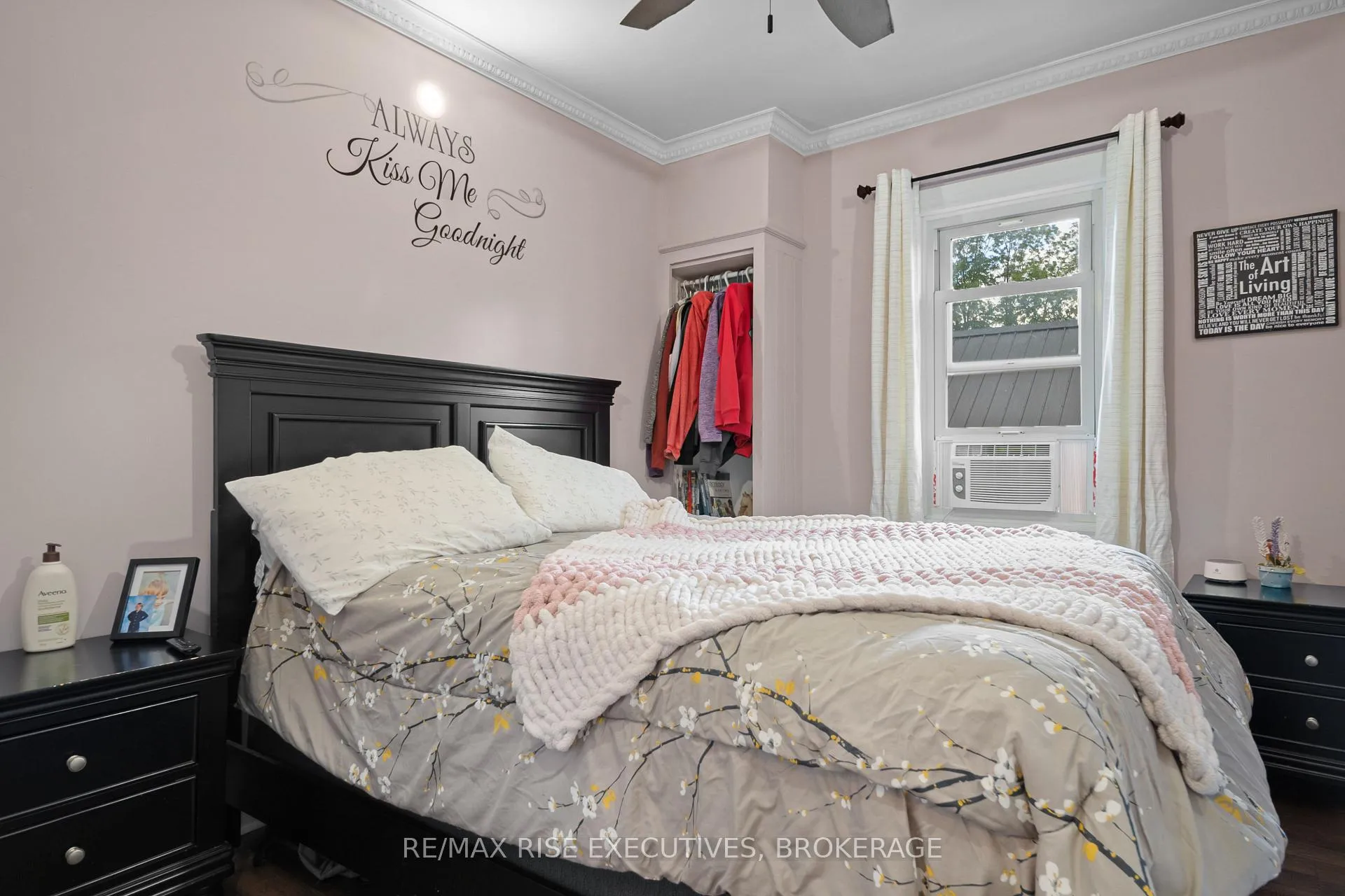Photo 23 of 282 Sydenham Street, Gananoque, Gananoque — HOMEH
