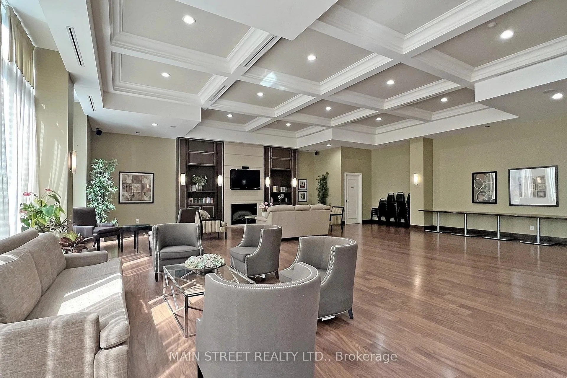 Photo 6 of Unit 903, 30 North Park Road, Vaughan, Beverley Glen — HOMEH