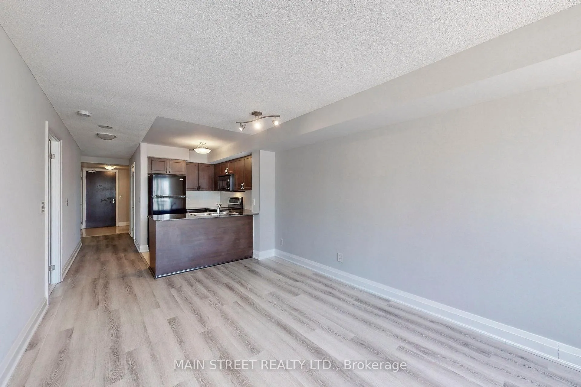 Photo 12 of Unit 903, 30 North Park Road, Vaughan, Beverley Glen — HOMEH