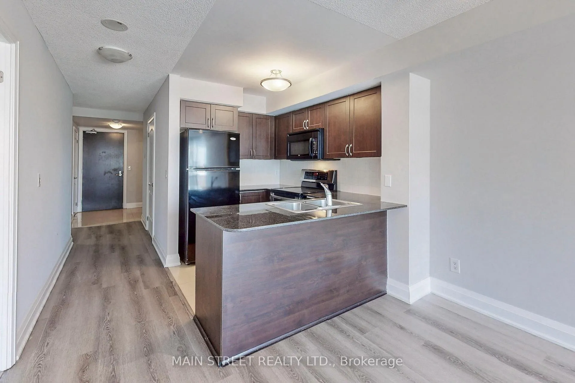 Photo 14 of Unit 903, 30 North Park Road, Vaughan, Beverley Glen — HOMEH