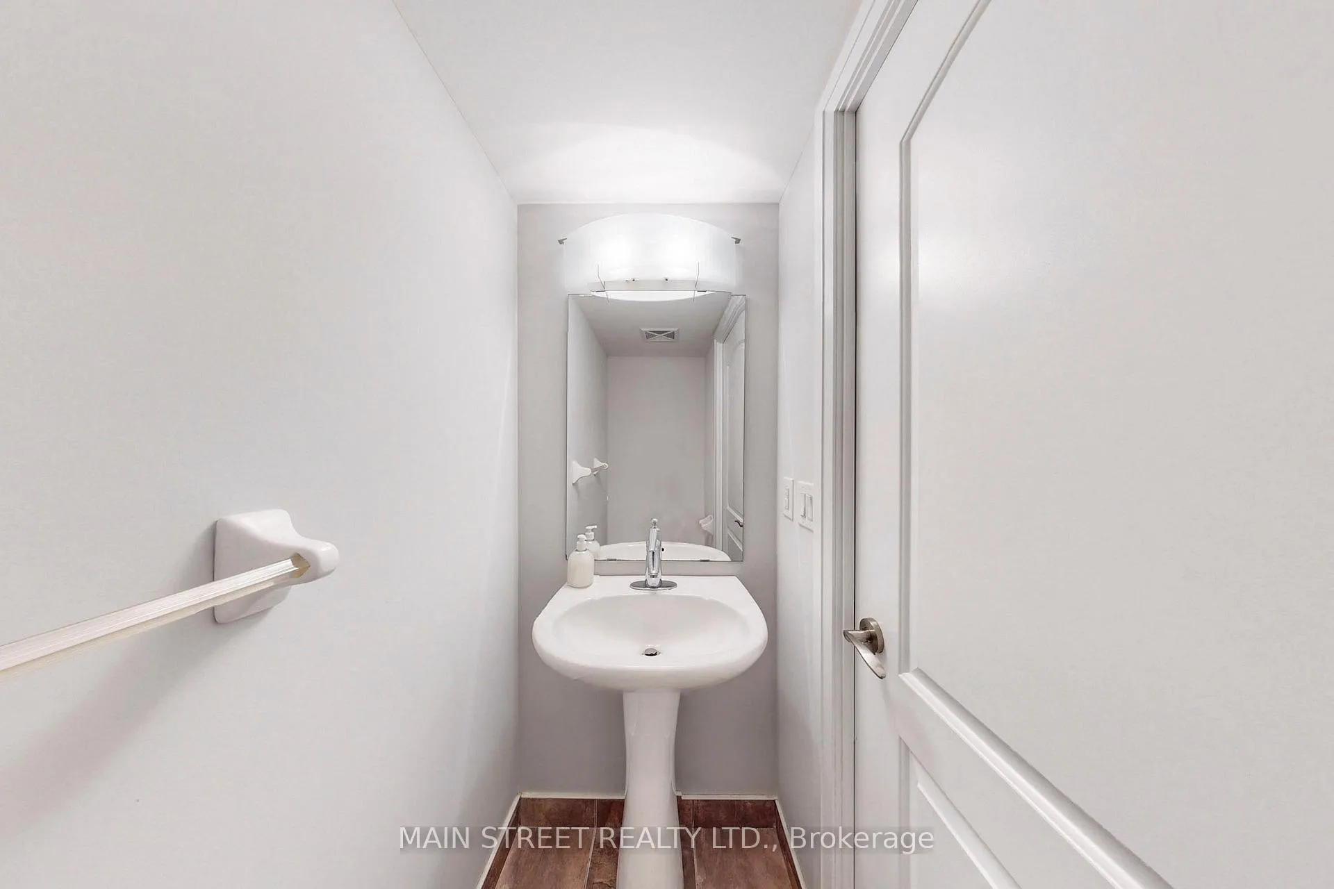 Photo 23 of Unit 903, 30 North Park Road, Vaughan, Beverley Glen — HOMEH