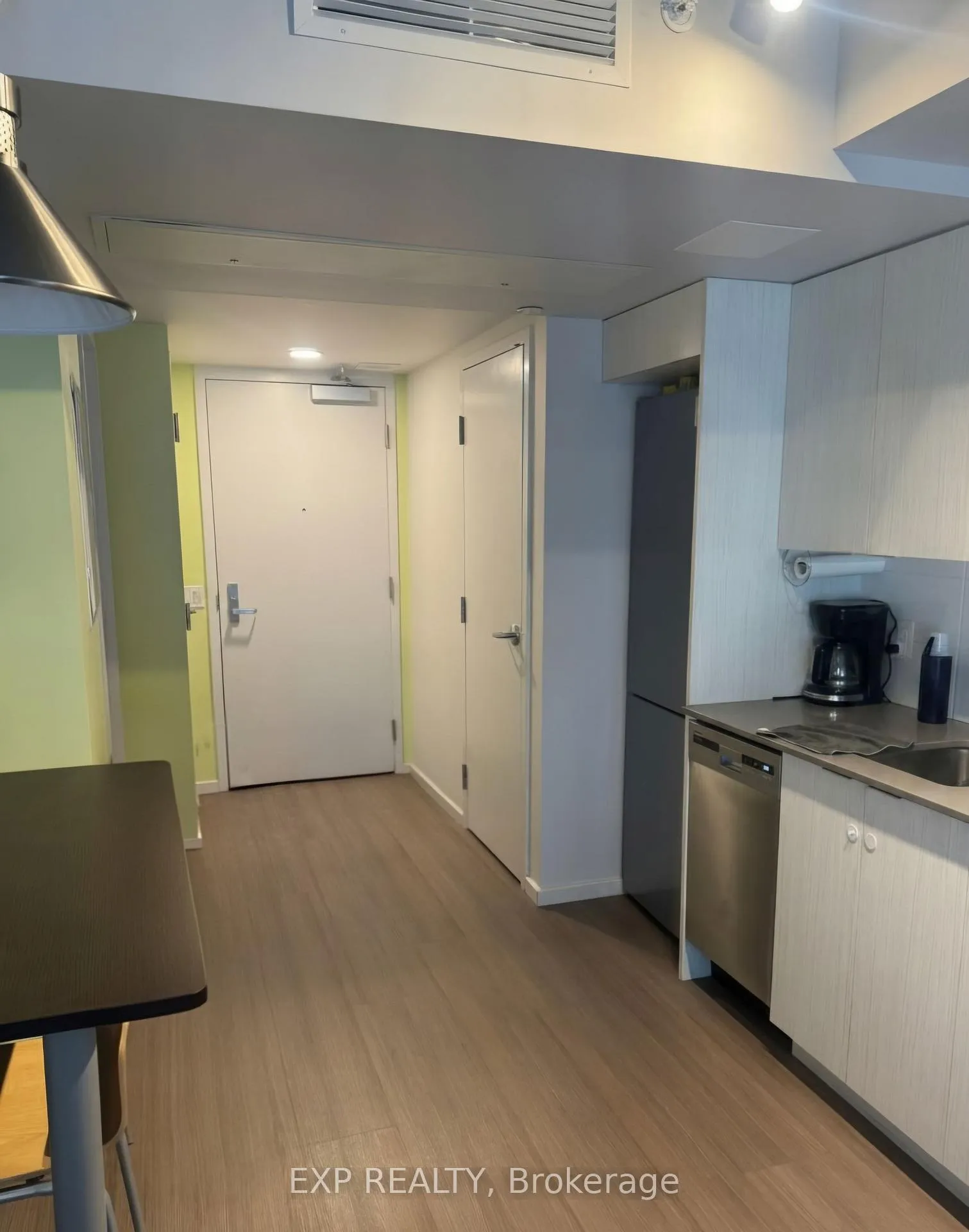Photo 4 of Unit 1102, 105 Champagne Avenue S, Ottawa, West Centre Town — HOMEH