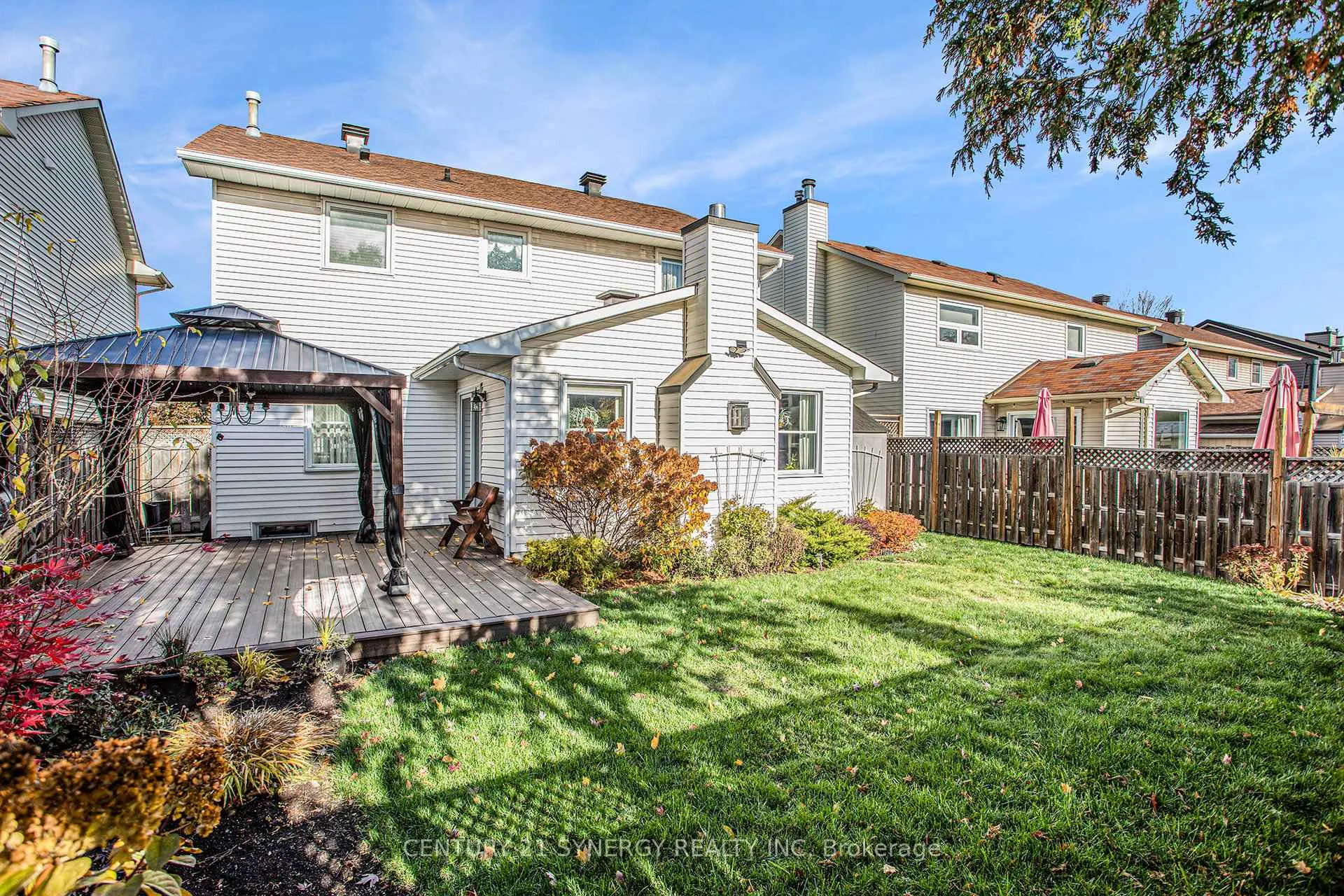 Photo 33 of 1916 Leclair Crescent, Ottawa, Queenswood Heights South — HOMEH