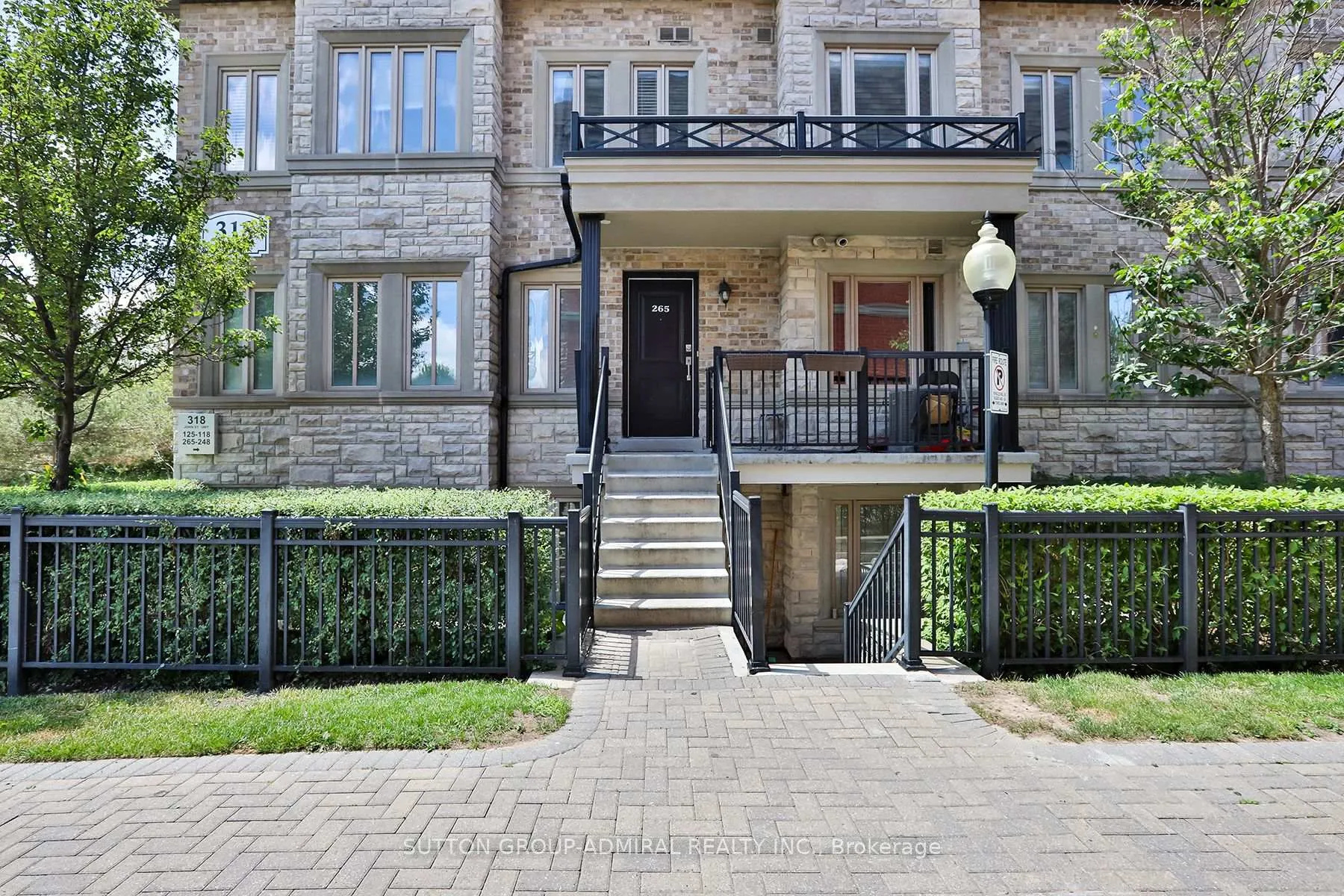 Photo 2 of Unit 265, 318 John Street, Markham, Aileen-Willowbrook — HOMEH