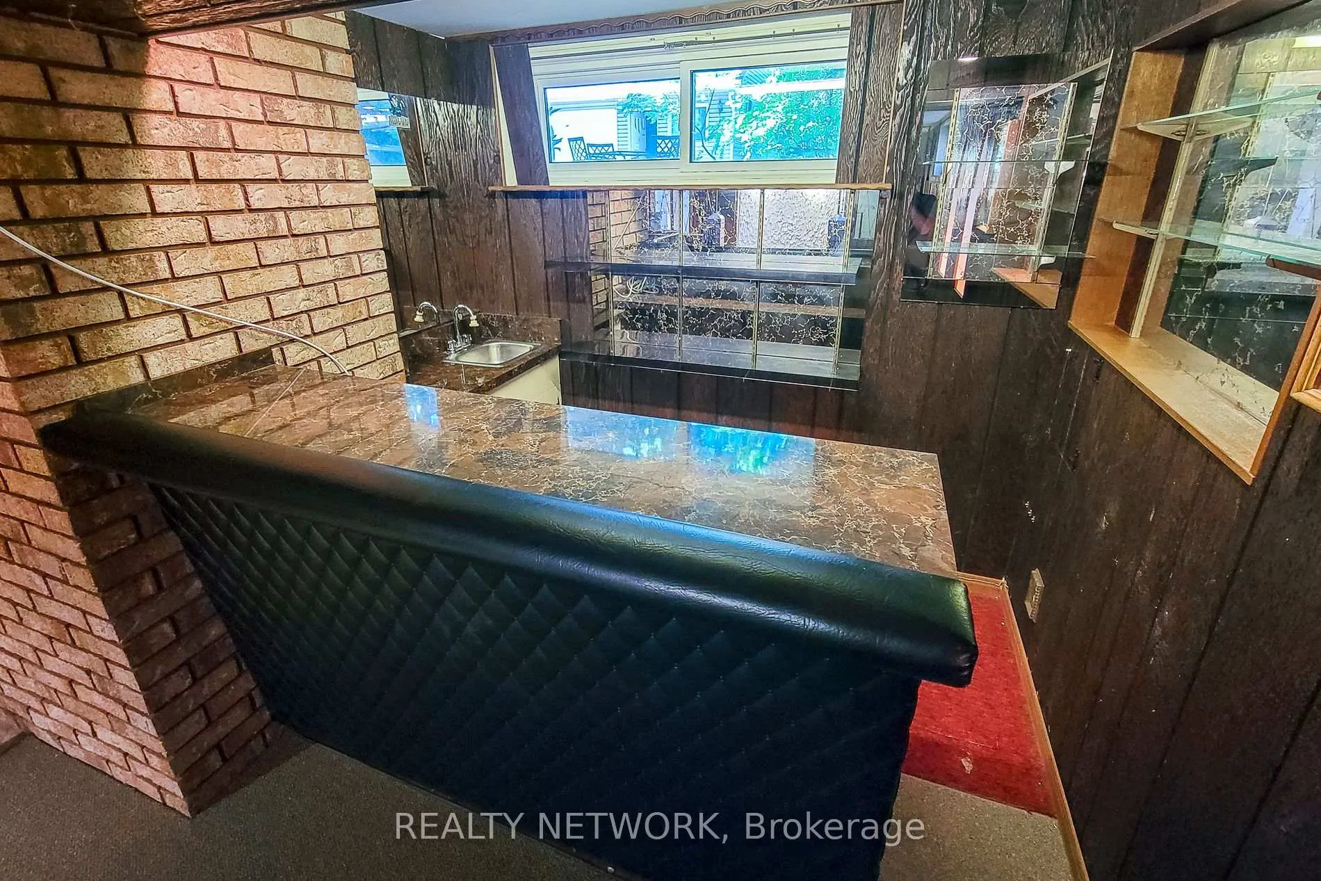 Photo 21 of 314 Upper Kenilworth Avenue, Hamilton, Huntington — HOMEH